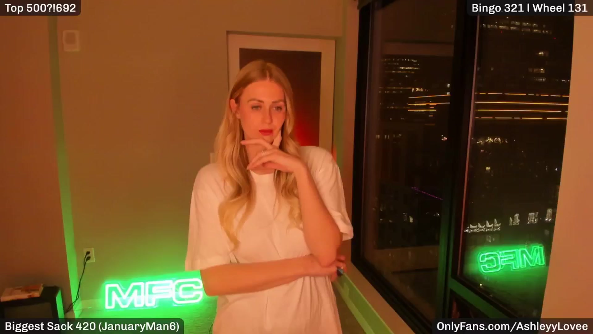 Gallery image thumbnail from AshleyyLovee's myfreecams stream on, 02/22/2025, 01:53 image 5 of 20