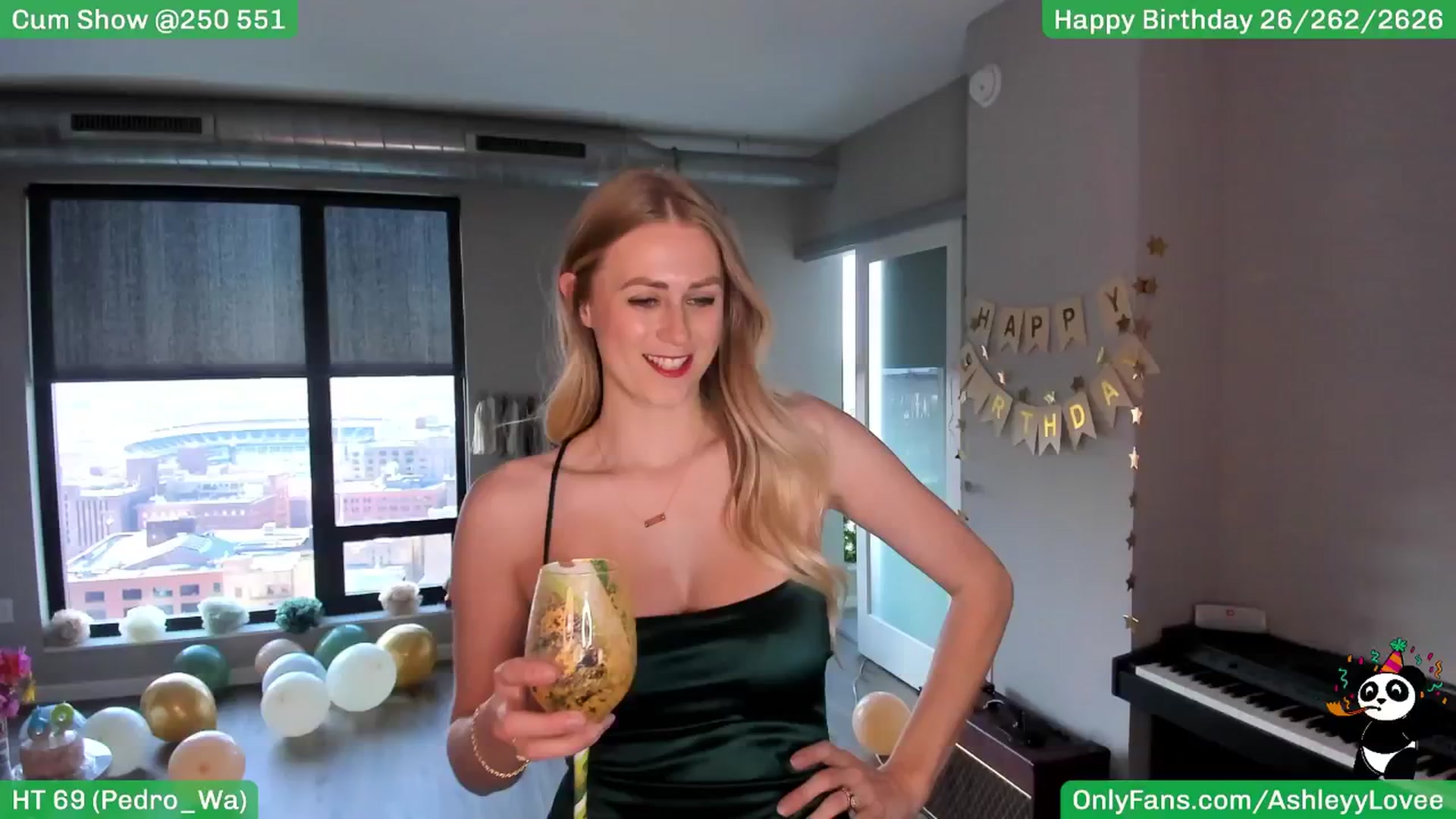 Gallery image thumbnail from AshleyyLovee's myfreecams stream on, 03/09/2025, 24:45 image 3 of 20