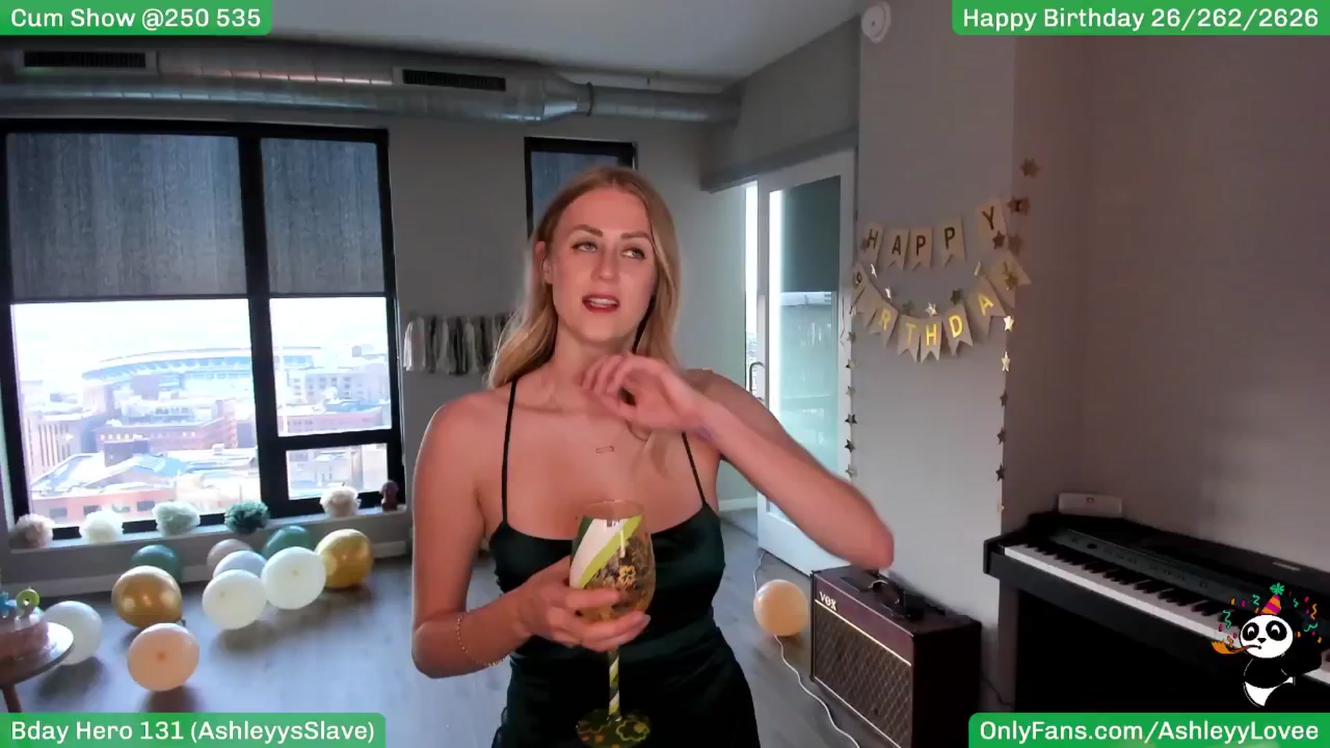 Gallery image thumbnail from AshleyyLovee's myfreecams stream on, 03/09/2025, 24:45 image 7 of 20