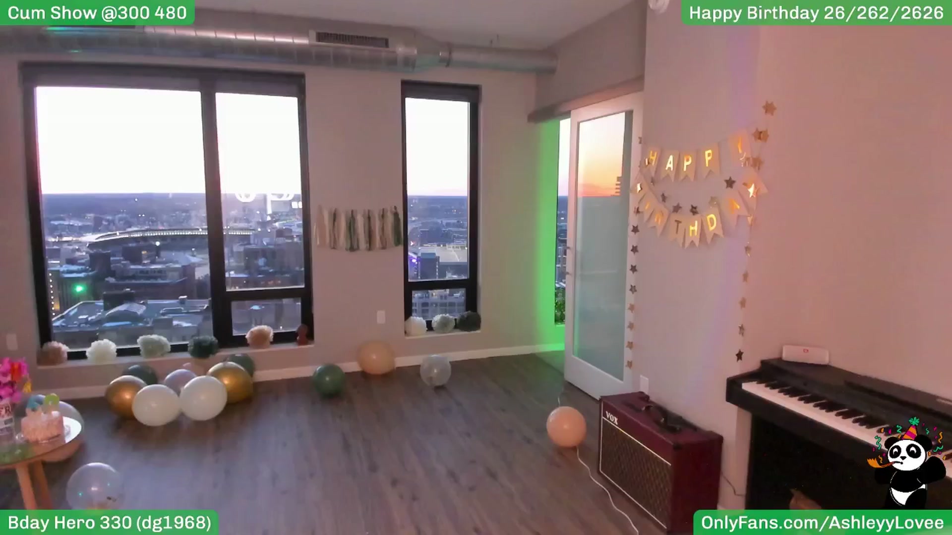 Gallery image thumbnail from AshleyyLovee's myfreecams stream on, 03/09/2025, 24:45 image 18 of 20