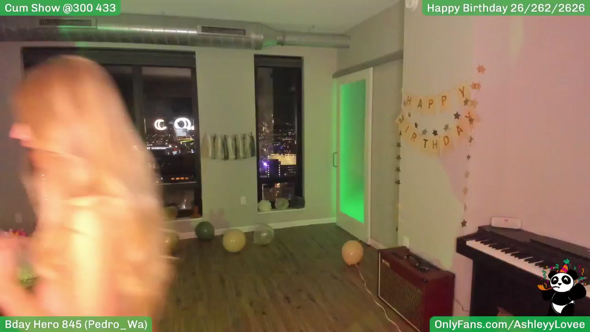 Gallery image thumbnail from AshleyyLovee's myfreecams stream on, 03/09/2025, 02:25 image 8 of 20