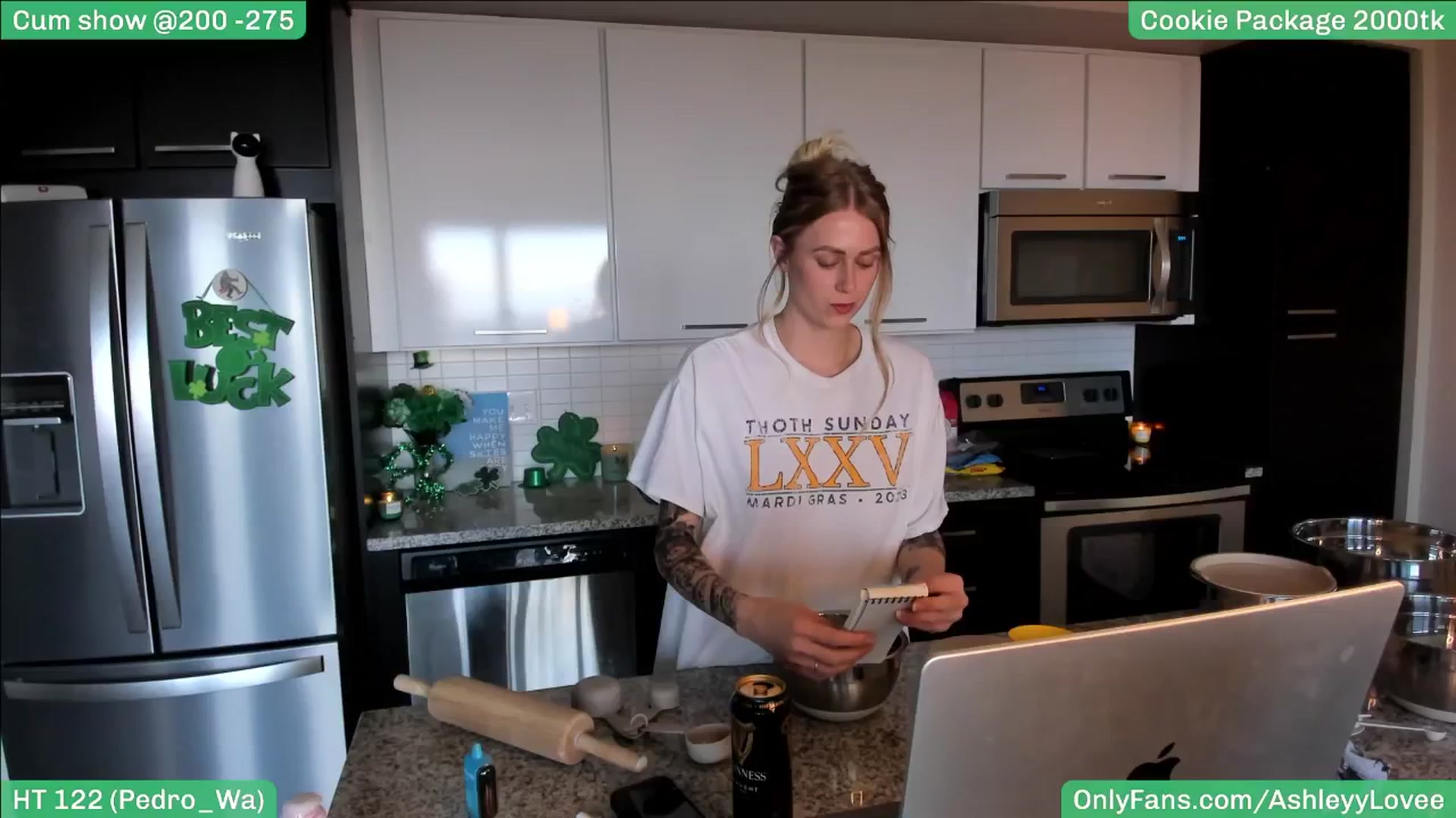 Gallery image thumbnail from AshleyyLovee's myfreecams stream on, 03/16/2025, 23:45 image 4 of 20