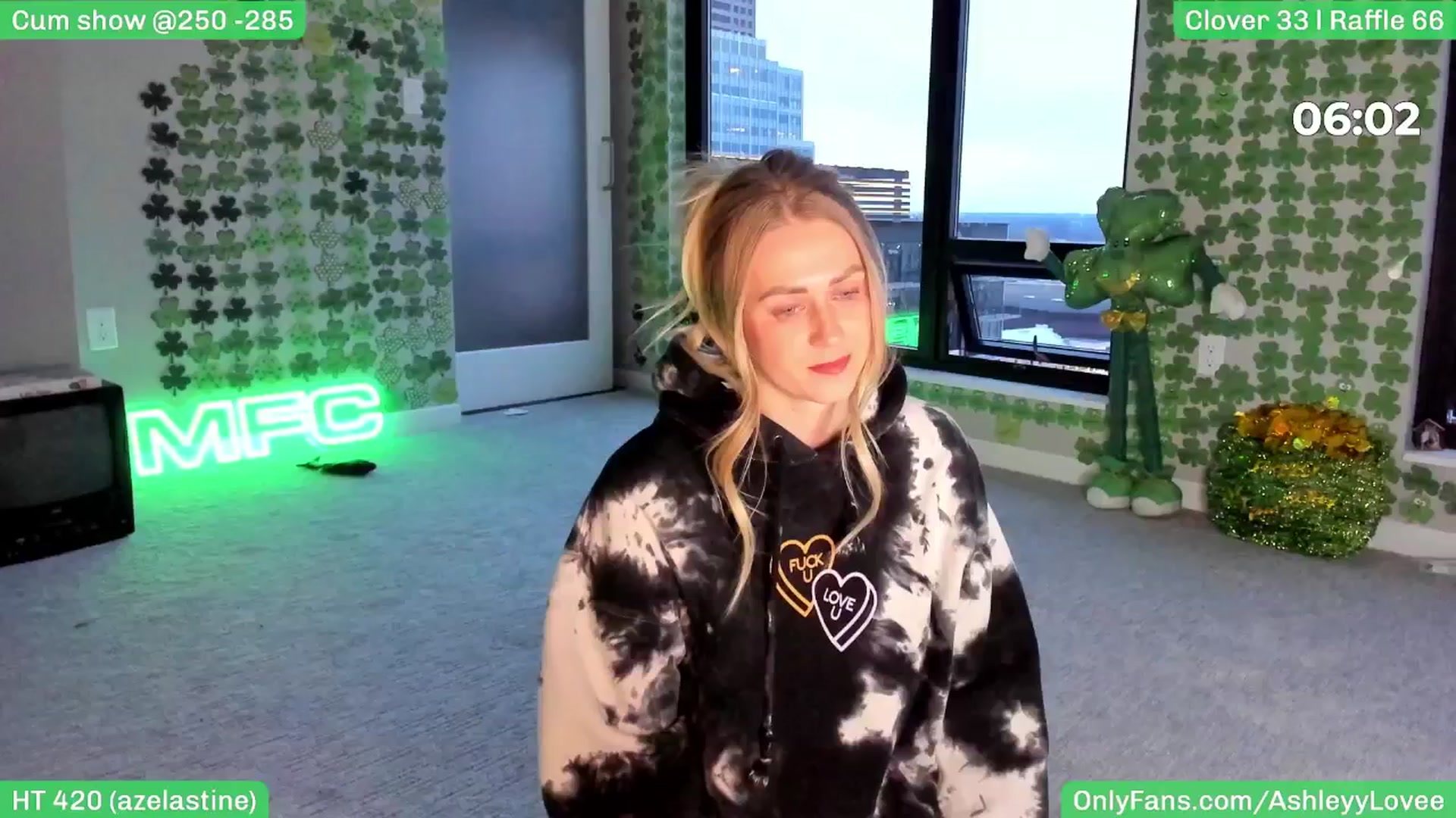 Gallery image thumbnail from AshleyyLovee's myfreecams stream on, 03/23/2025, 24:47 image 19 of 20