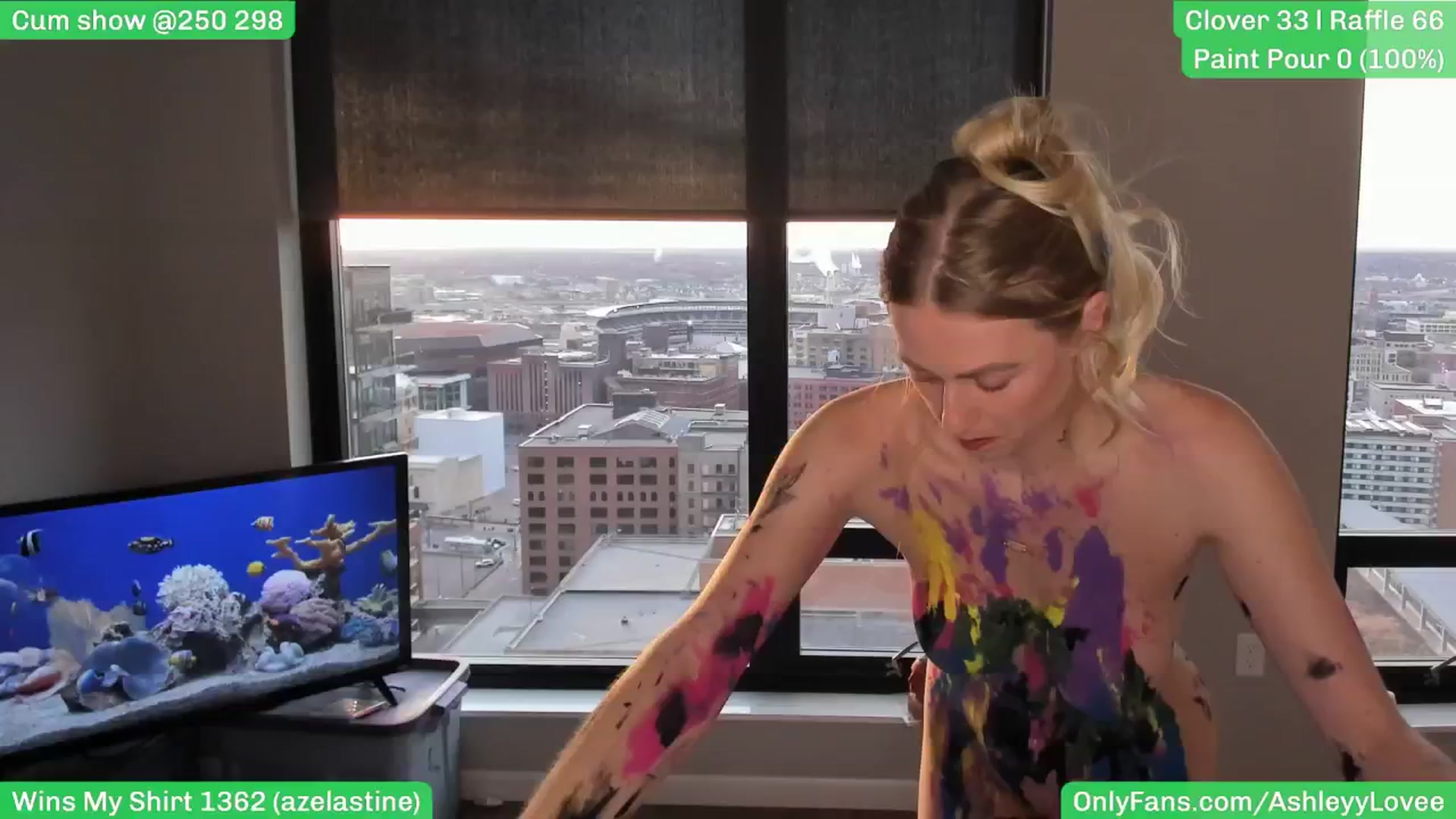 Gallery image thumbnail from AshleyyLovee's myfreecams stream on, 03/25/2025, 24:21 image 6 of 20