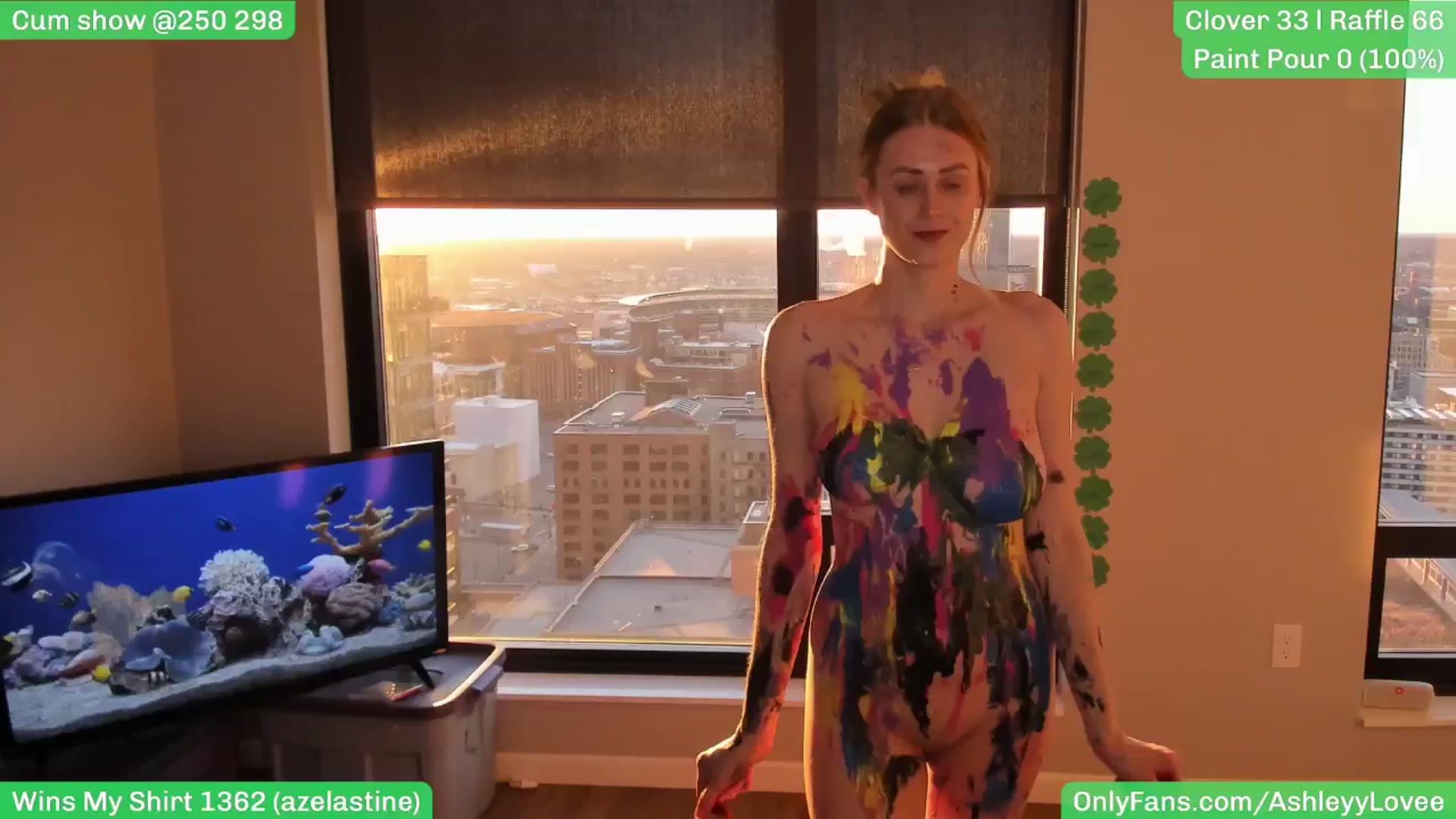 Gallery image thumbnail from AshleyyLovee's myfreecams stream on, 03/25/2025, 24:21 image 14 of 20