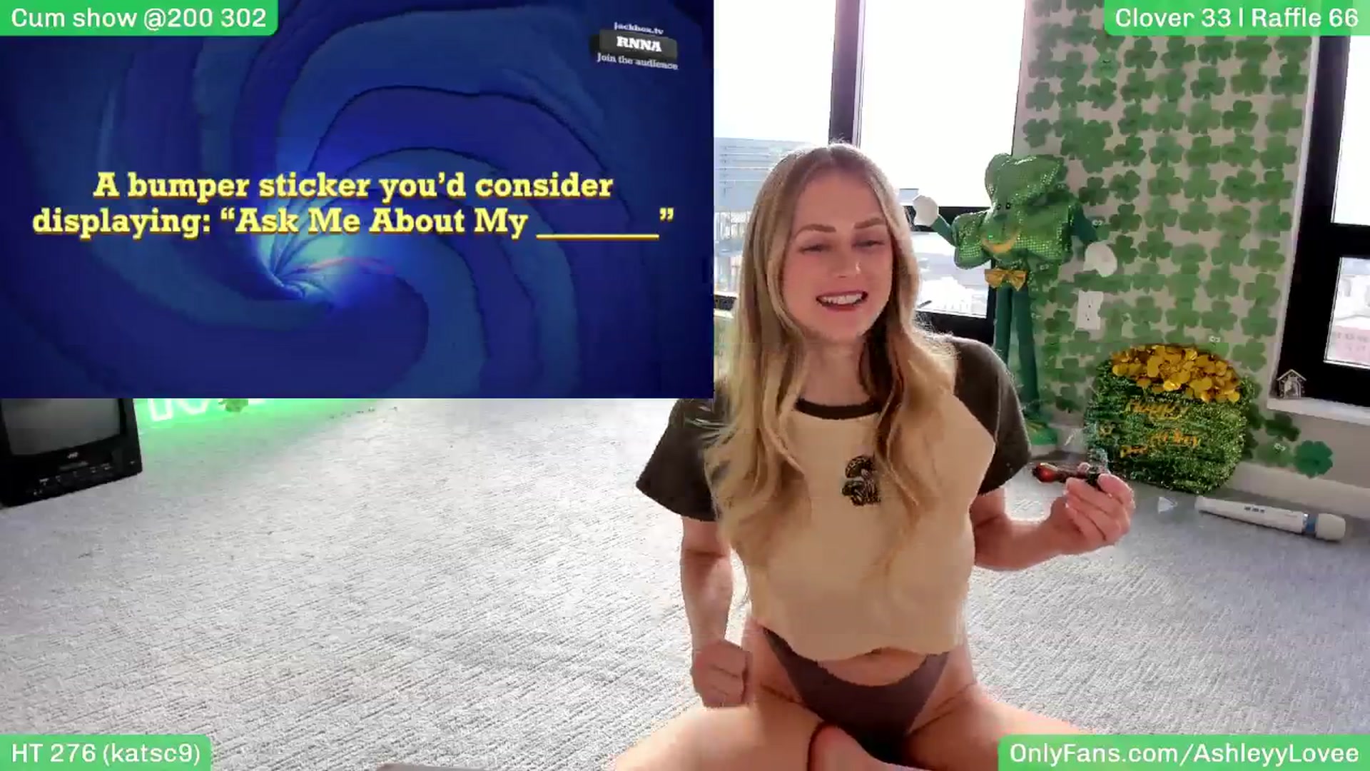 Gallery image thumbnail from AshleyyLovee's myfreecams stream on, 03/26/2025, 24:12 image 11 of 20