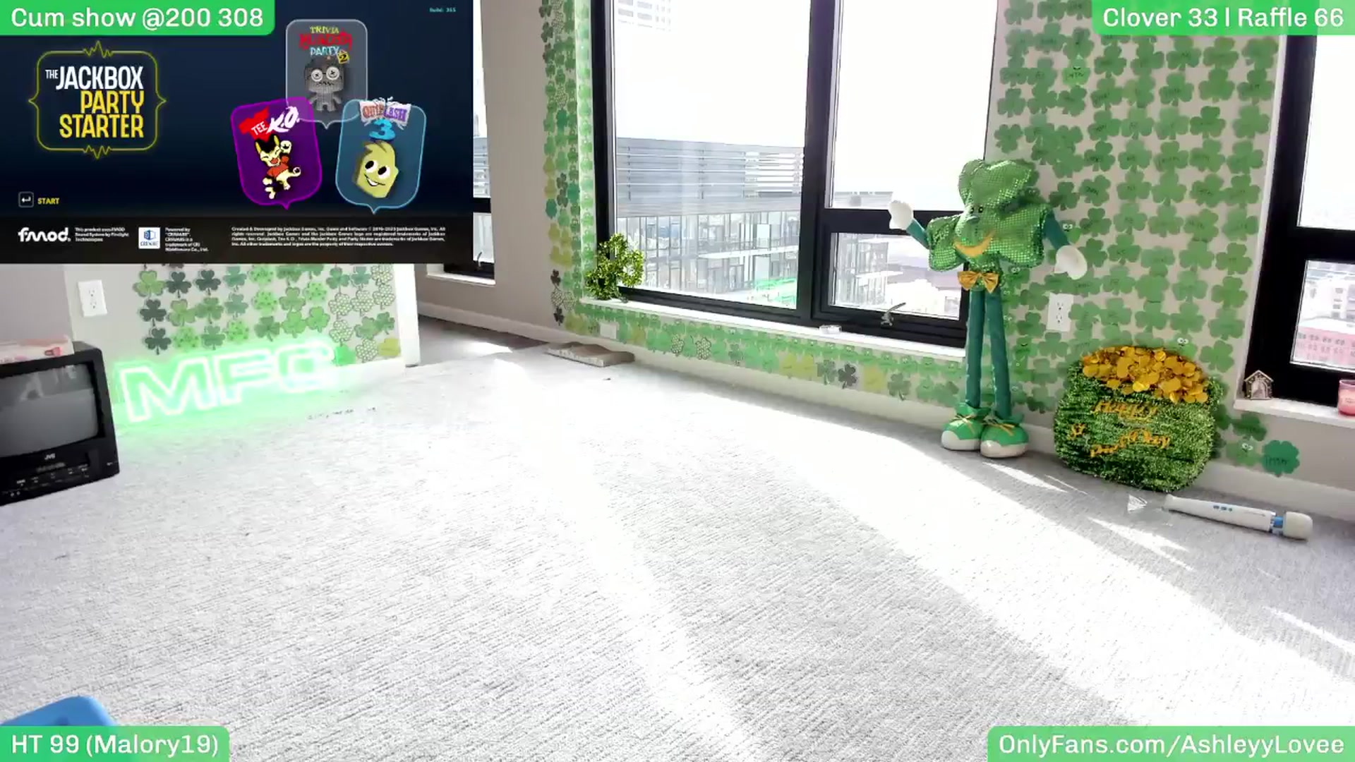 Gallery image thumbnail from AshleyyLovee's myfreecams stream on, 03/26/2025, 24:12 image 4 of 20