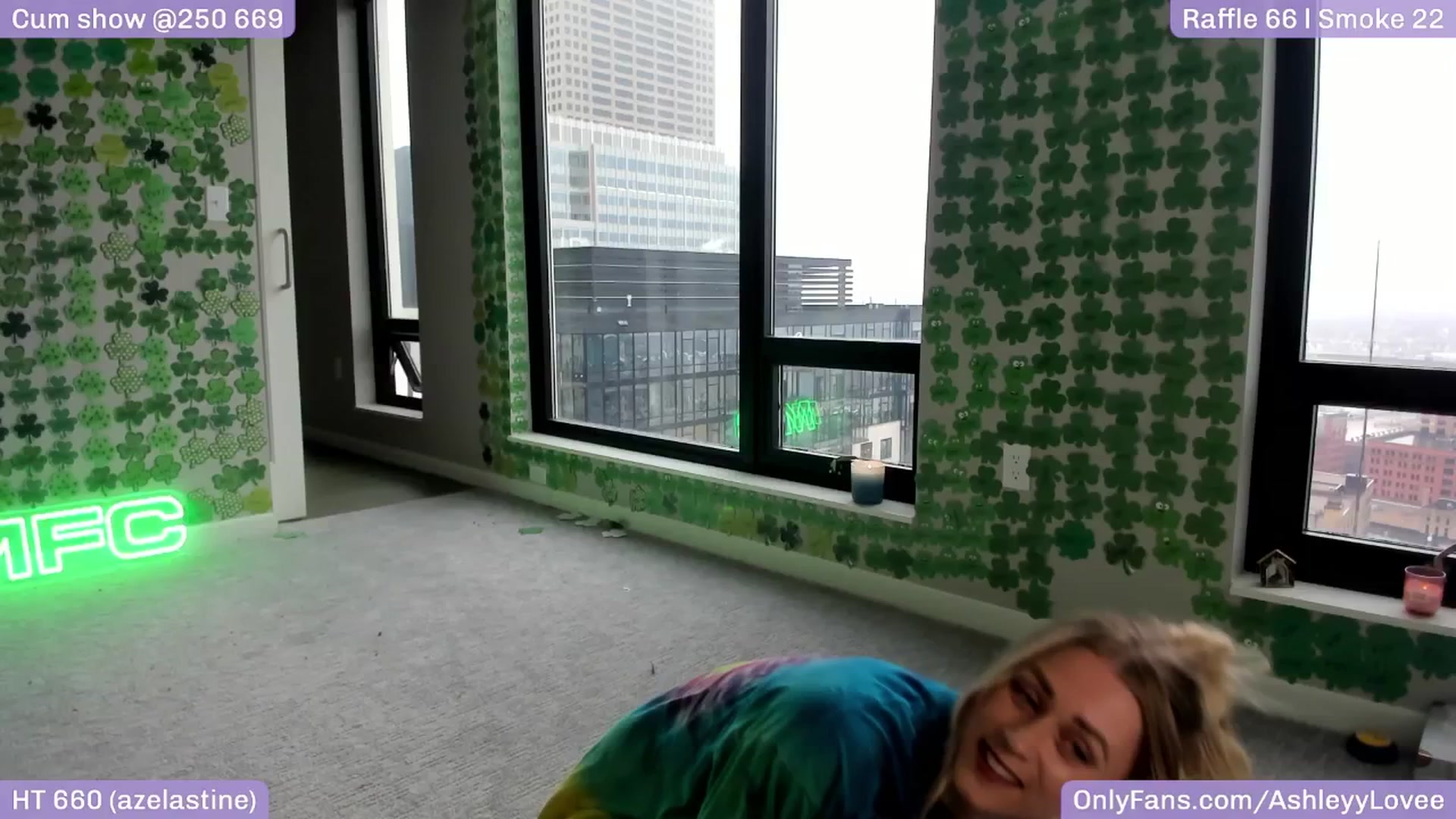 Gallery image thumbnail from AshleyyLovee's myfreecams stream on, 04/01/2025, 22:24 image 14 of 20