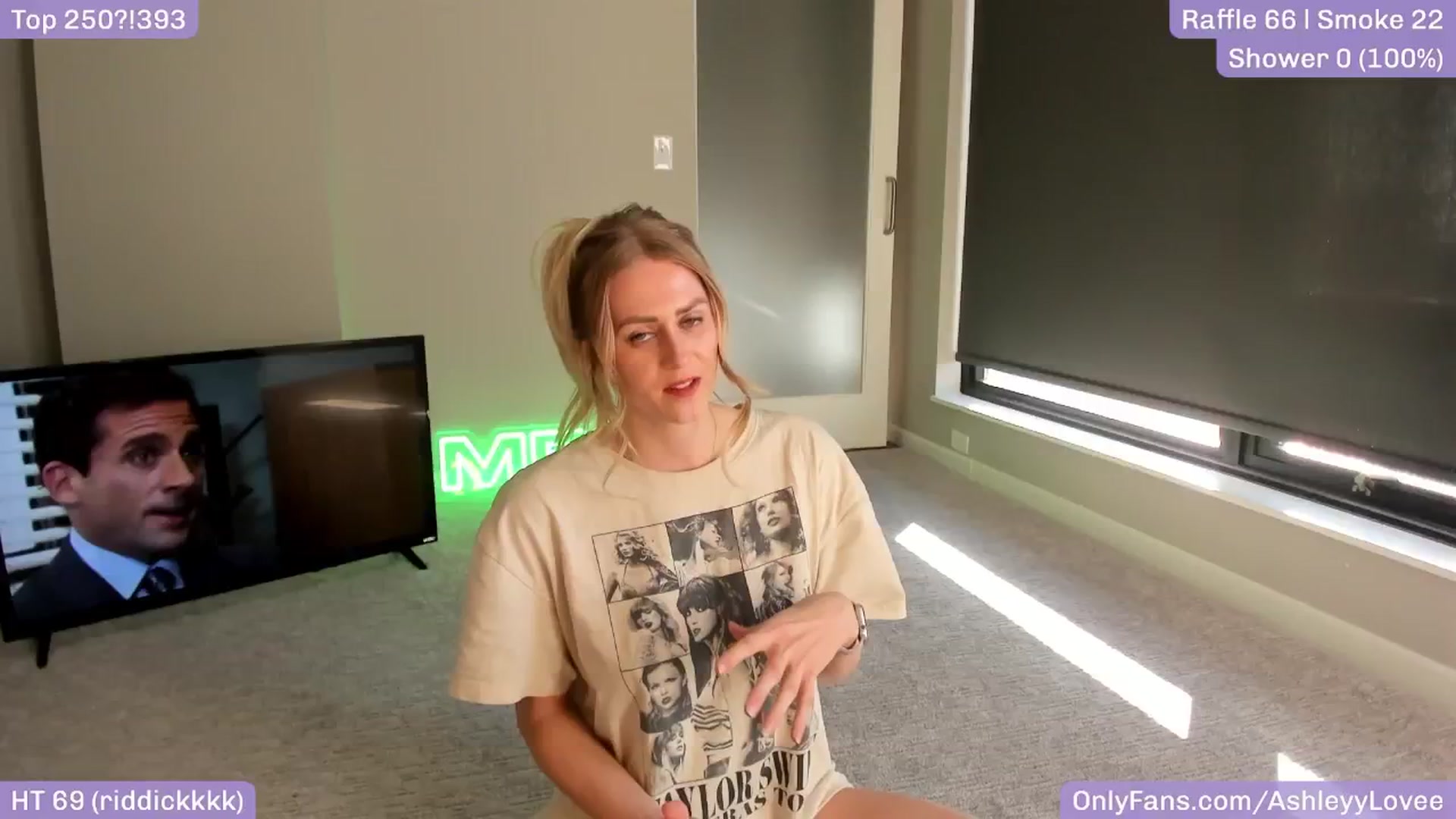 Gallery image thumbnail from AshleyyLovee's myfreecams stream on, 04/09/2025, 24:03 image 4 of 20