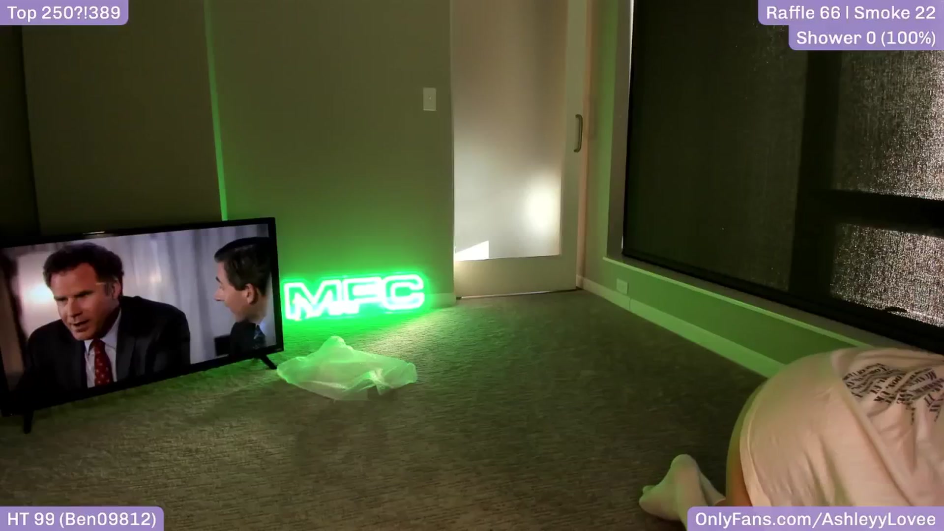 Gallery image thumbnail from AshleyyLovee's myfreecams stream on, 04/09/2025, 24:03 image 13 of 20