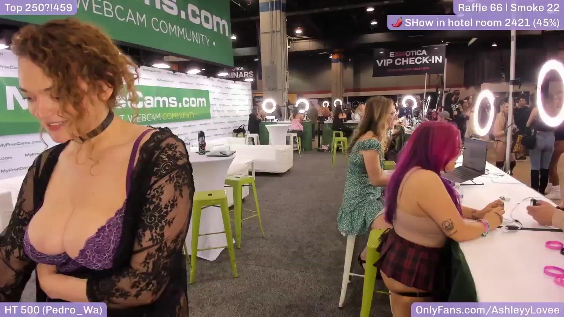 Gallery image thumbnail from AshleyyLovee's myfreecams stream on, 04/12/2025, 03:37 image 18 of 20