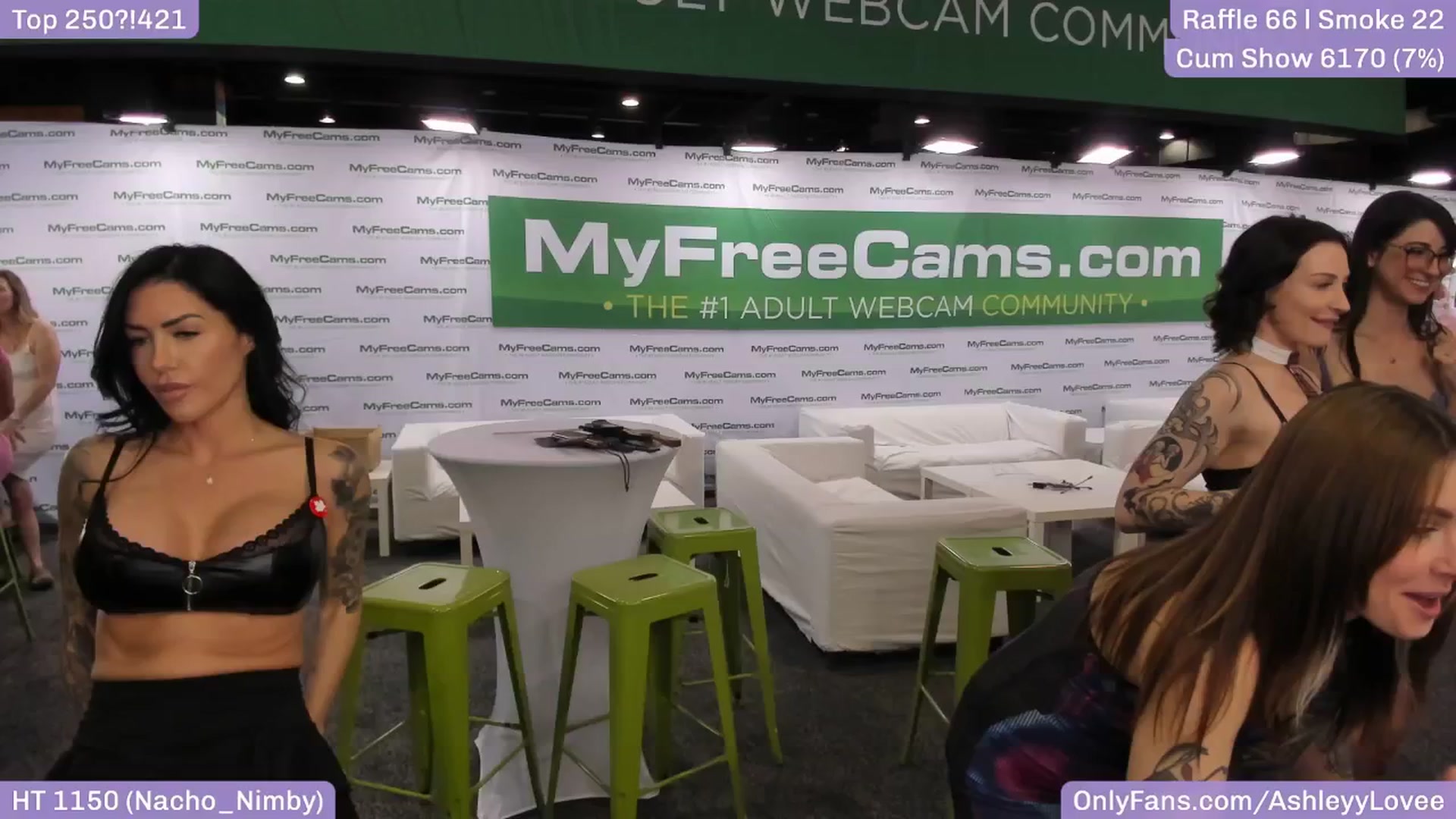 Gallery image thumbnail from AshleyyLovee's myfreecams stream on, 04/13/2025, 24:05 image 6 of 20