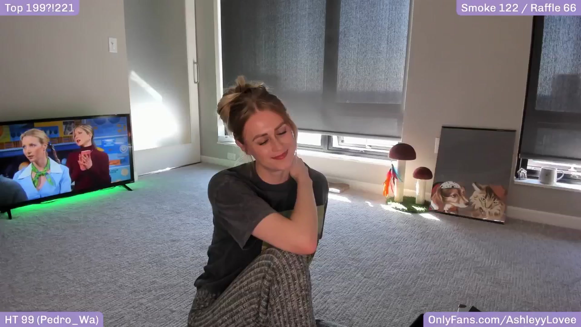 Gallery image thumbnail from AshleyyLovee's myfreecams stream on, 04/23/2025, 24:13 image 5 of 20
