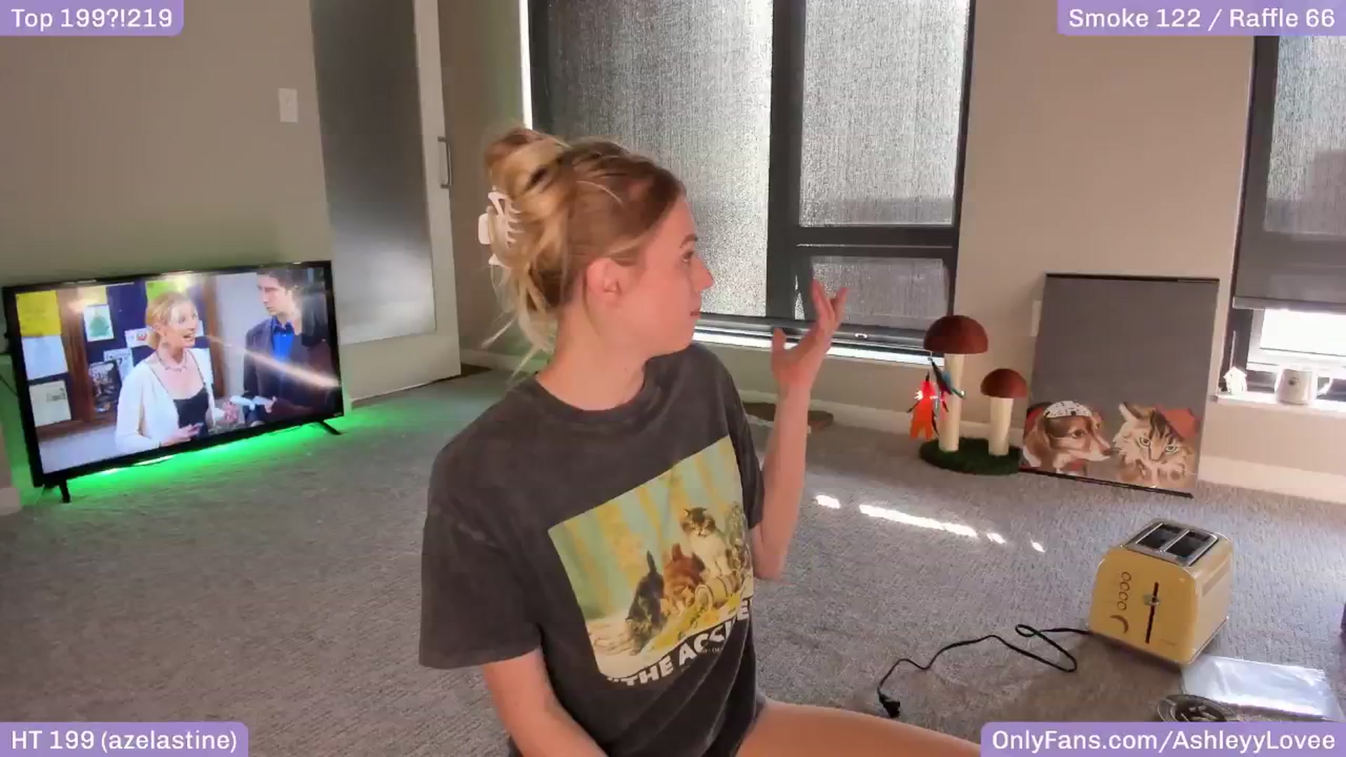 Gallery image thumbnail from AshleyyLovee's myfreecams stream on, 04/23/2025, 24:13 image 16 of 20