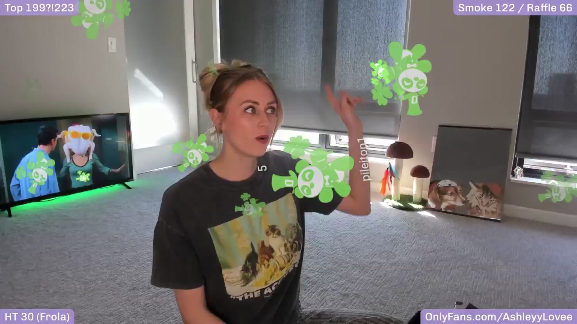 Gallery image thumbnail from AshleyyLovee's myfreecams stream on, 04/23/2025, 24:13 image 4 of 20