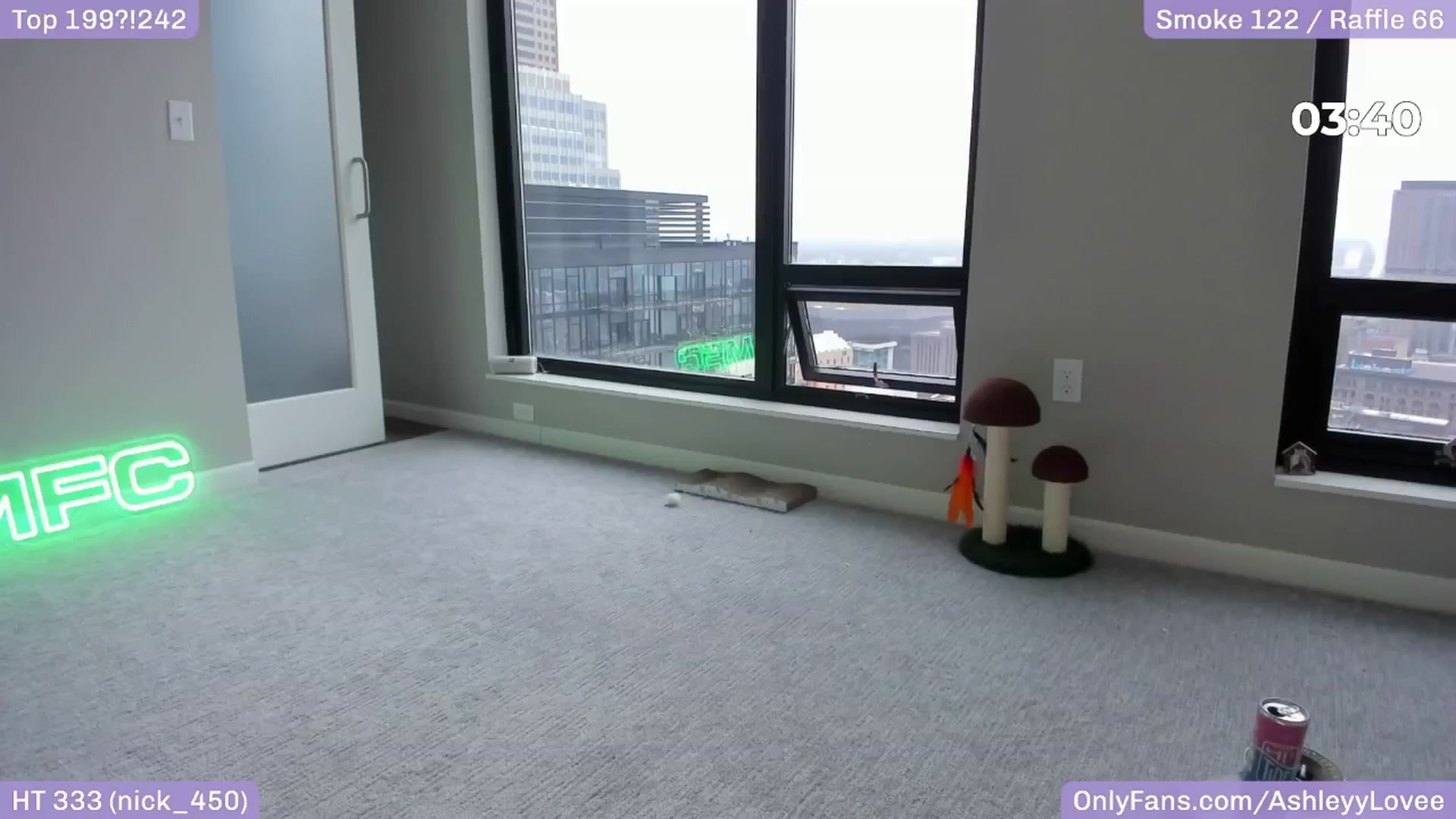 Gallery image thumbnail from AshleyyLovee's myfreecams stream on, 04/24/2025, 23:04 image 20 of 20