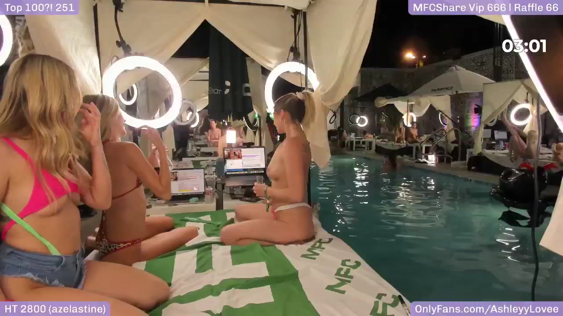 Gallery image thumbnail from AshleyyLovee's myfreecams stream on, 05/22/2025, 05:58 image 19 of 20