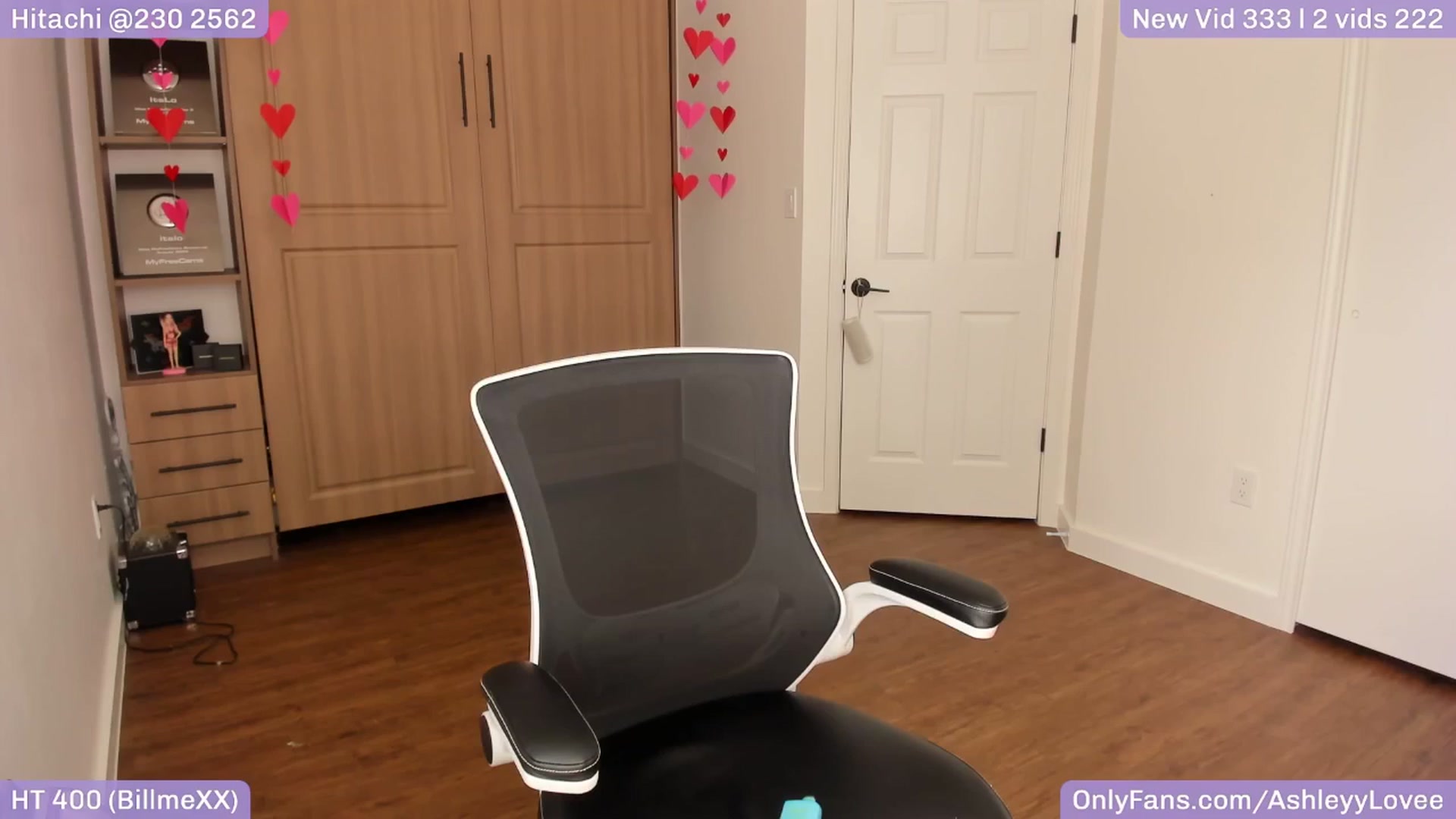 Gallery image thumbnail from AshleyyLovee's myfreecams stream on, 06/02/2025, 21:47 image 3 of 20