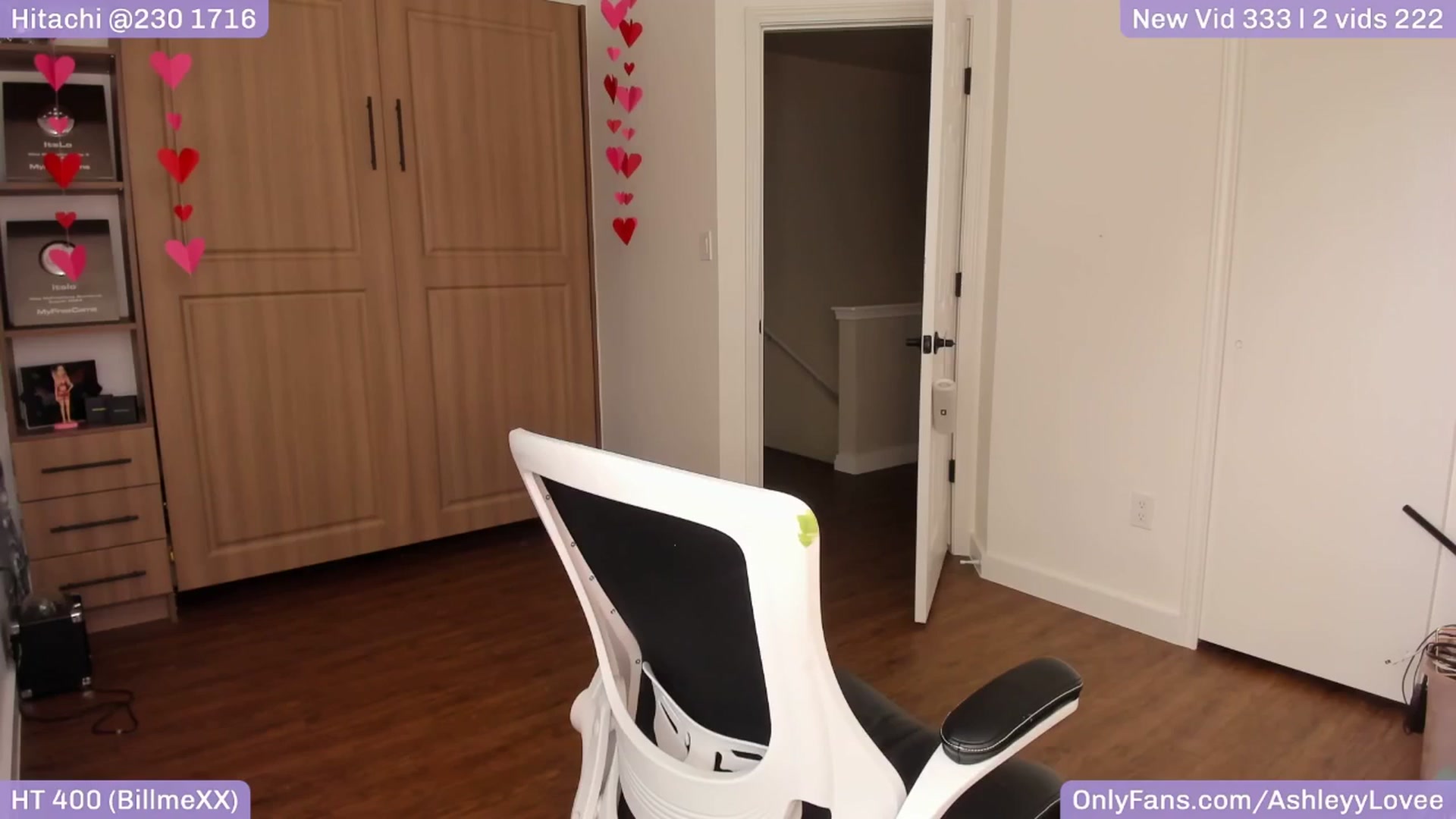 Gallery image thumbnail from AshleyyLovee's myfreecams stream on, 06/02/2025, 21:47 image 9 of 20