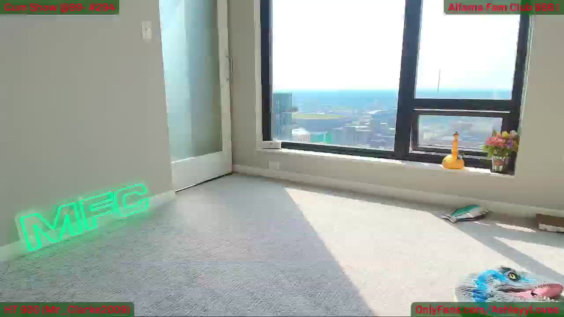 Gallery image thumbnail from AshleyyLovee's myfreecams stream on, 06/07/2025, 23:05 image 15 of 20