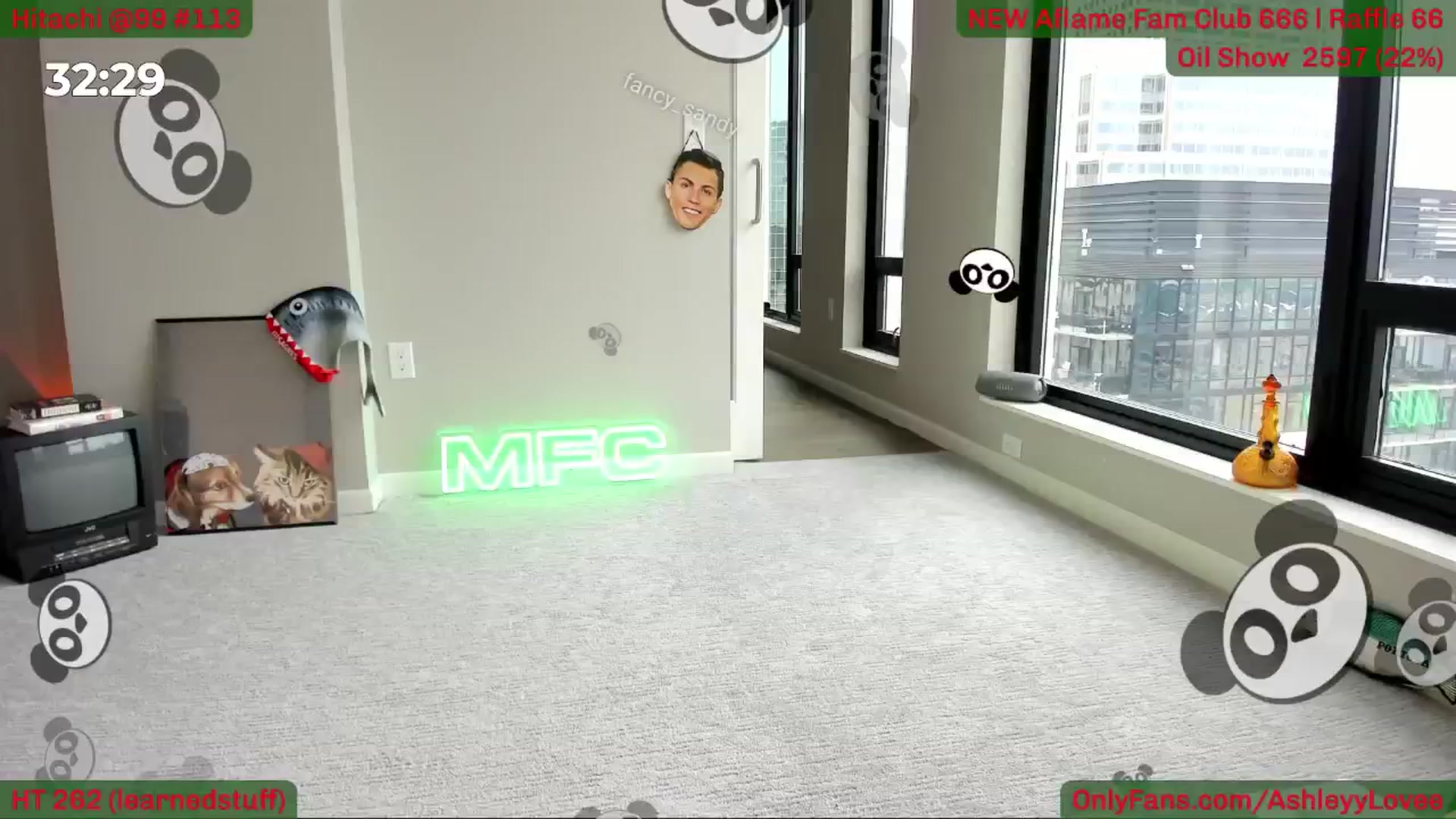 Gallery image thumbnail from AshleyyLovee's myfreecams stream on, 06/14/2025, 21:10 image 18 of 20
