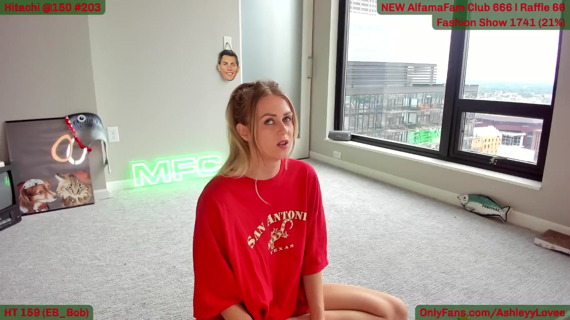 Gallery image thumbnail from AshleyyLovee's myfreecams stream on, 06/26/2025, 23:27 image 11 of 20