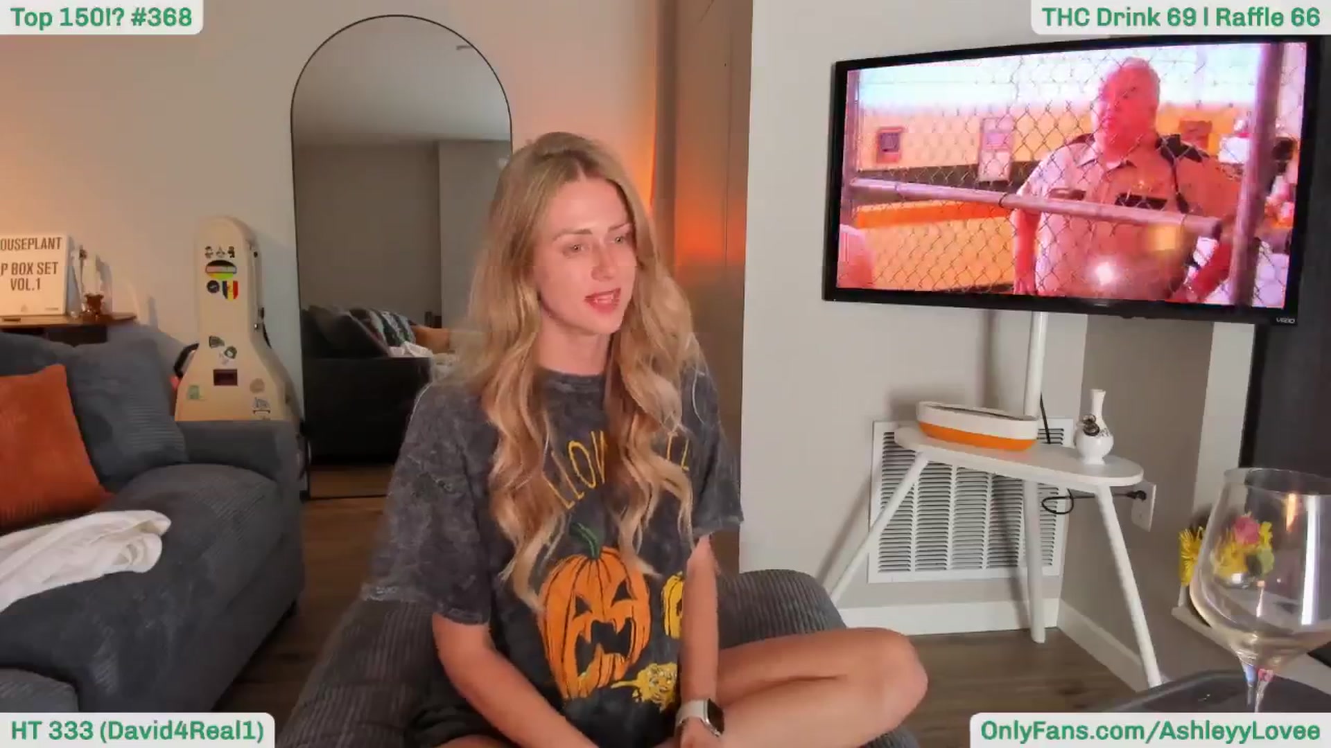 Gallery image thumbnail from AshleyyLovee's myfreecams stream on, 08/12/2025, 23:09 image 8 of 20