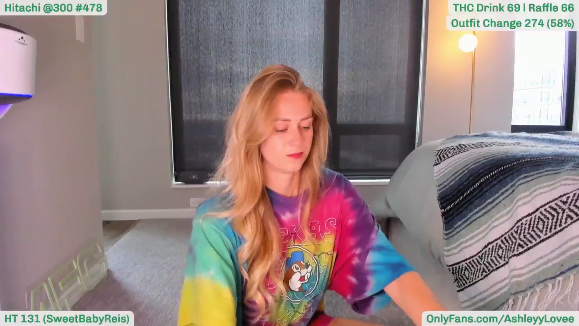 Gallery image thumbnail from AshleyyLovee's myfreecams stream on, 08/22/2025, 19:53 image 3 of 20
