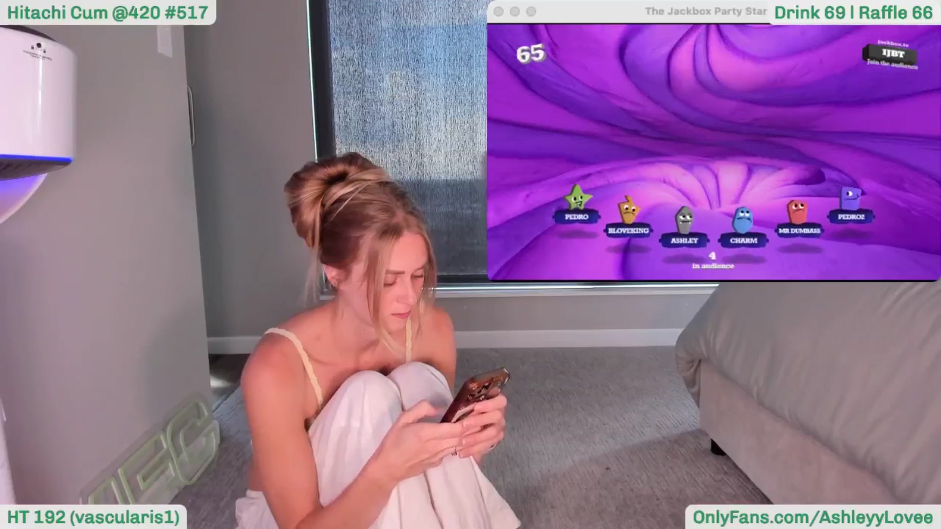 Gallery image thumbnail from AshleyyLovee's myfreecams stream on, 08/28/2025, 23:30 image 9 of 20