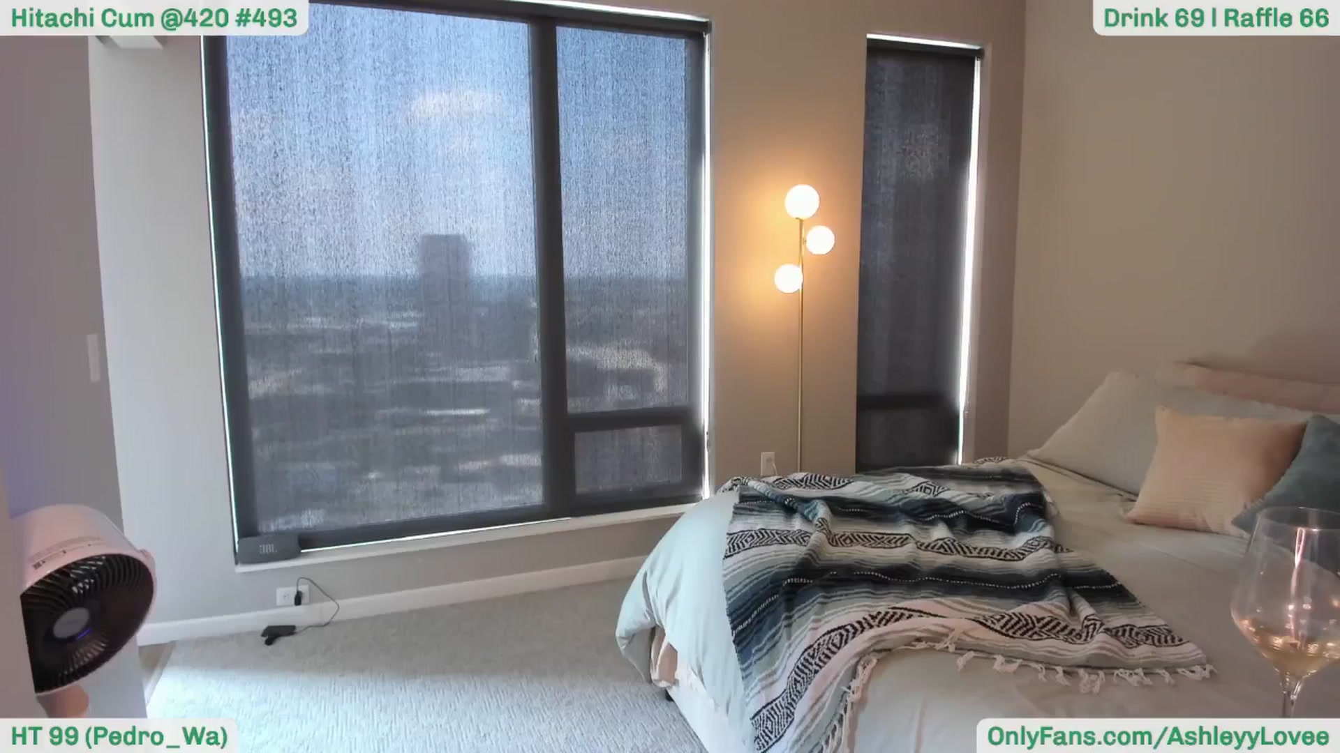 Gallery image thumbnail from AshleyyLovee's myfreecams stream on, 08/29/2025, 22:06 image 11 of 20