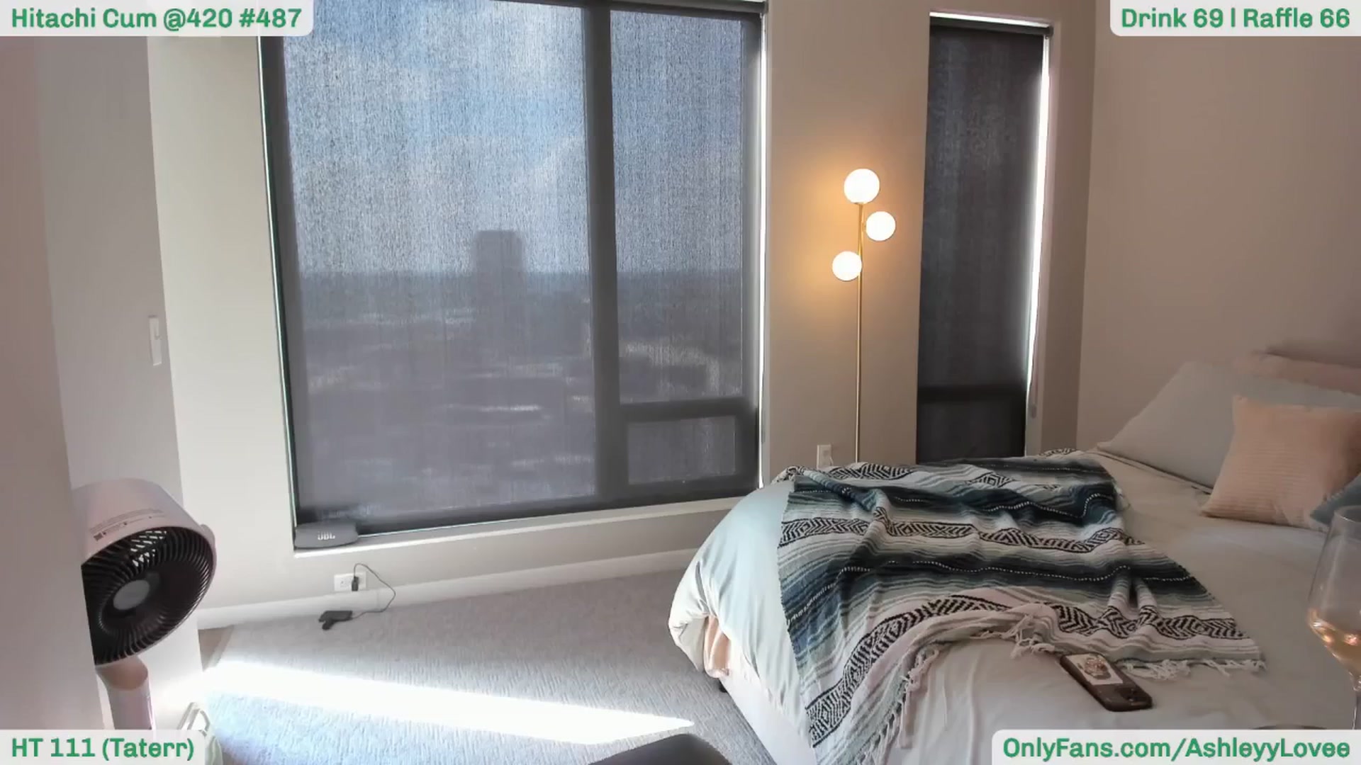 Gallery image thumbnail from AshleyyLovee's myfreecams stream on, 08/29/2025, 22:06 image 16 of 20