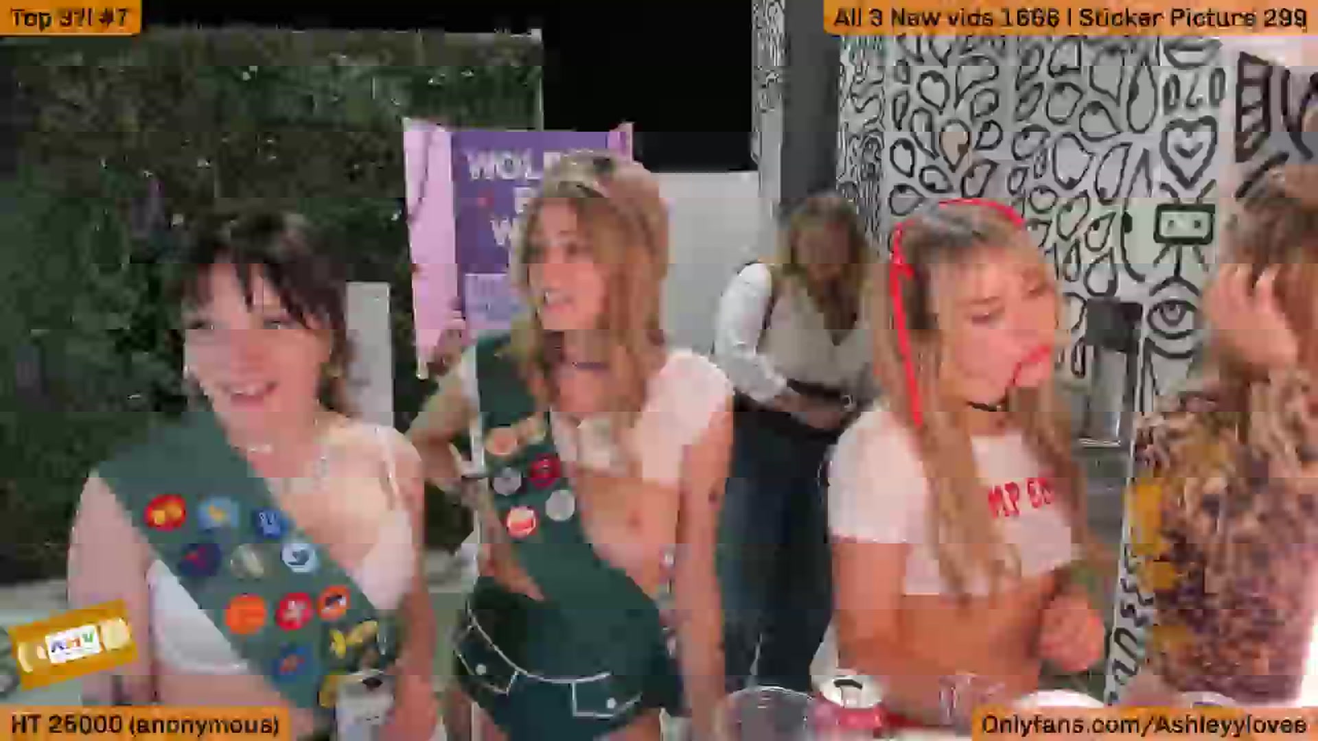 Gallery image thumbnail from AshleyyLovee's myfreecams stream on, 10/08/2025, 05:39 image 6 of 20