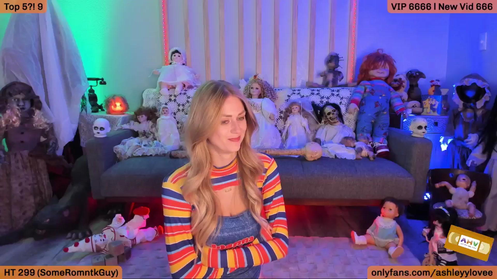 Gallery image thumbnail from AshleyyLovee's myfreecams stream on, 10/31/2025, 02:37 image 15 of 20