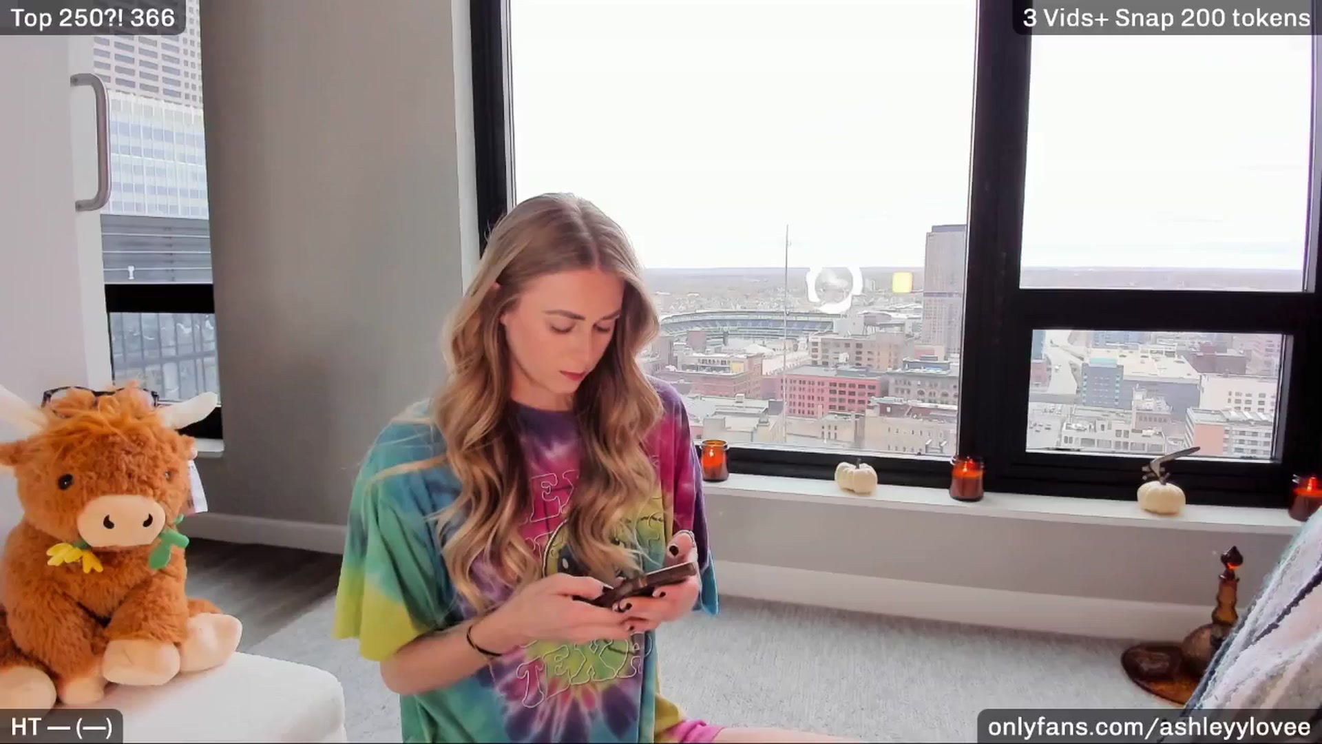Gallery image thumbnail from AshleyyLovee's myfreecams stream on, 11/07/2025, 20:47 image 14 of 20