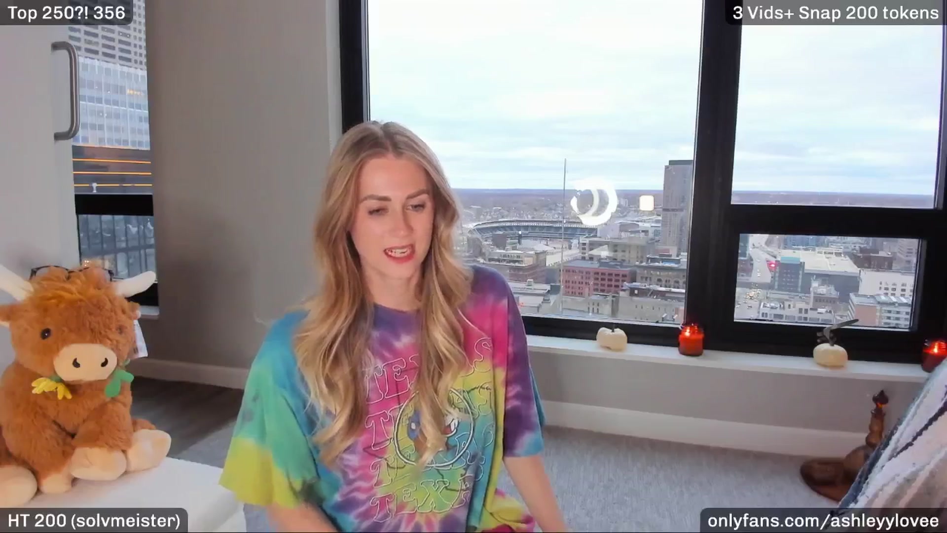 Gallery image thumbnail from AshleyyLovee's myfreecams stream on, 11/08/2025, 24:08 image 9 of 20