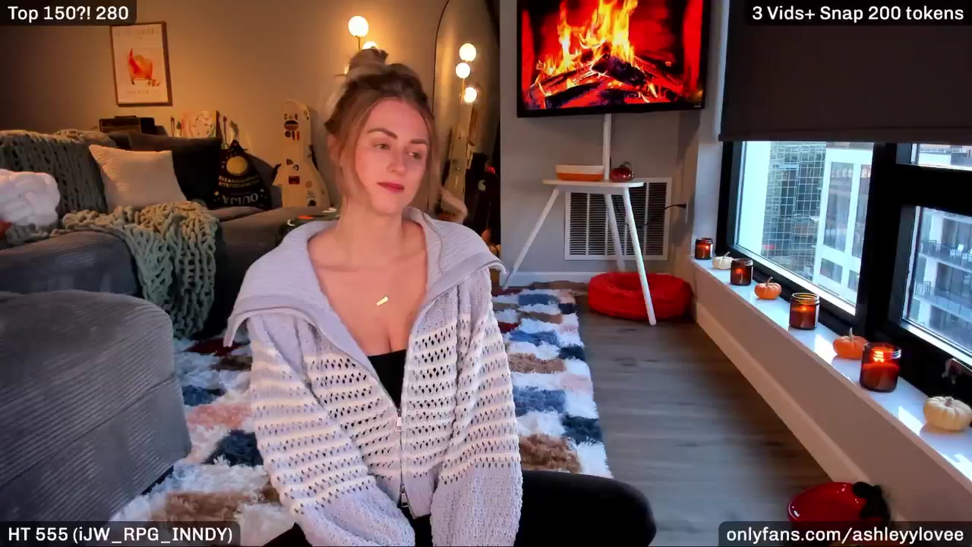 Gallery image thumbnail from AshleyyLovee's myfreecams stream on, 11/13/2025, 02:56 image 7 of 20