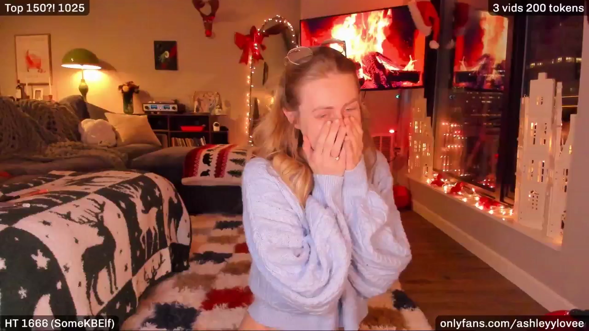 Gallery image thumbnail from AshleyyLovee's myfreecams stream on, 12/05/2025, 02:02 image 11 of 20