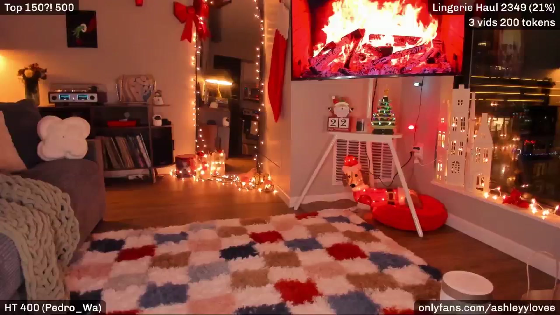 Gallery image thumbnail from AshleyyLovee's myfreecams stream on, 12/06/2025, 02:17 image 16 of 20