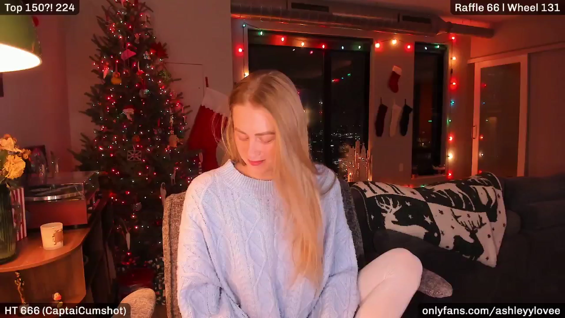 Gallery image thumbnail from AshleyyLovee's myfreecams stream on, 12/18/2025, 24:00 image 11 of 20