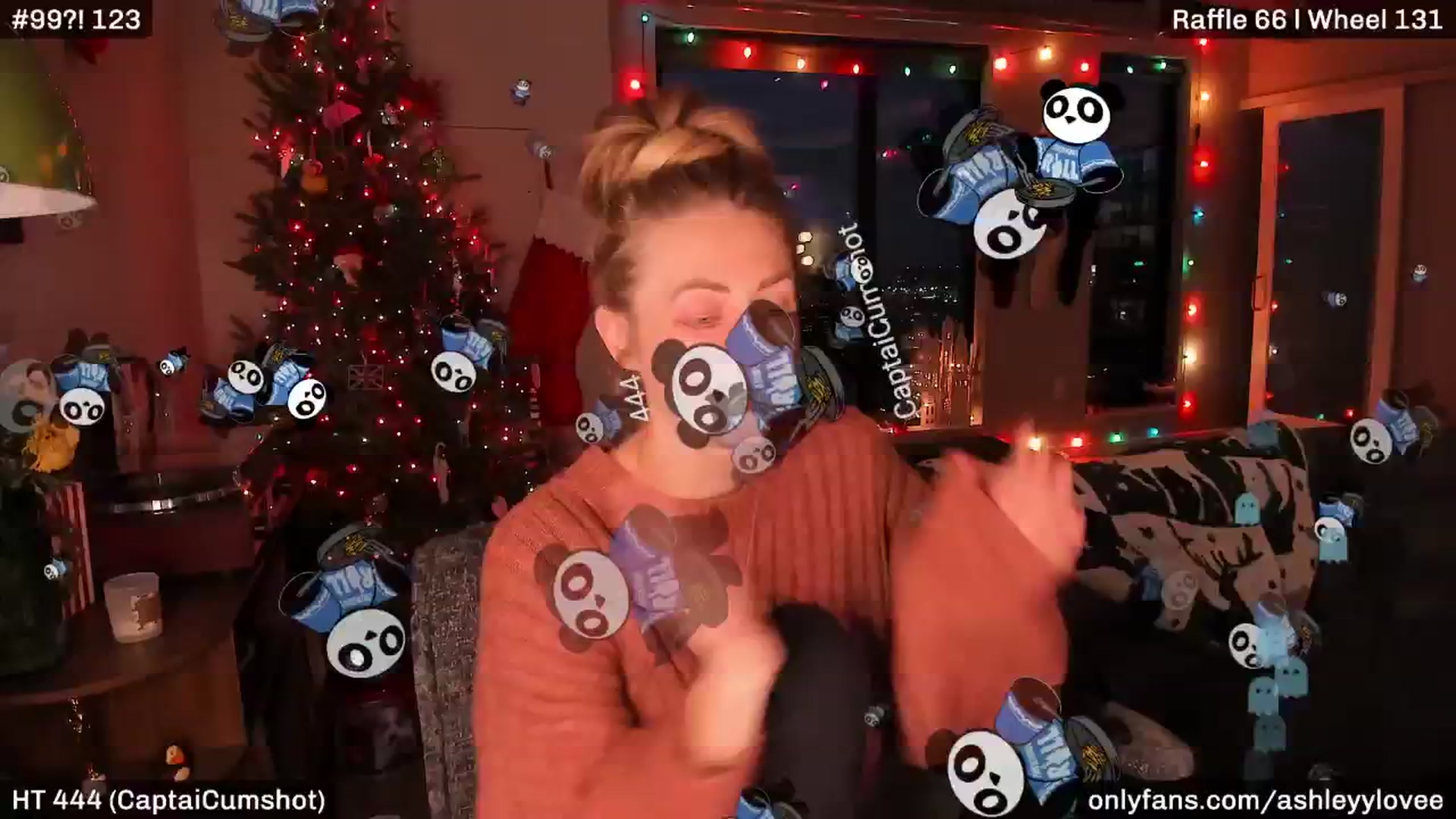 Gallery image thumbnail from AshleyyLovee's myfreecams stream on, 12/19/2025, 23:27 image 10 of 20