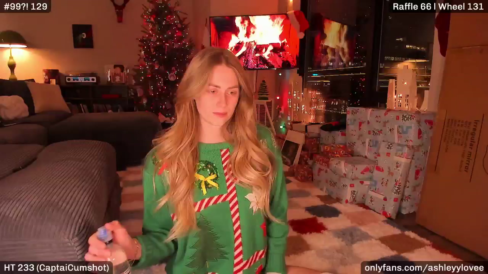 Gallery image thumbnail from AshleyyLovee's myfreecams stream on, 12/24/2025, 24:49 image 6 of 20