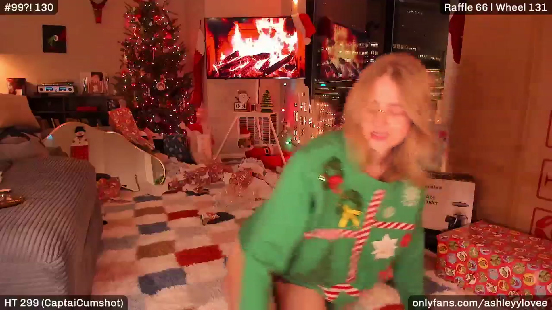 Gallery image thumbnail from AshleyyLovee's myfreecams stream on, 12/24/2025, 03:09 image 11 of 20