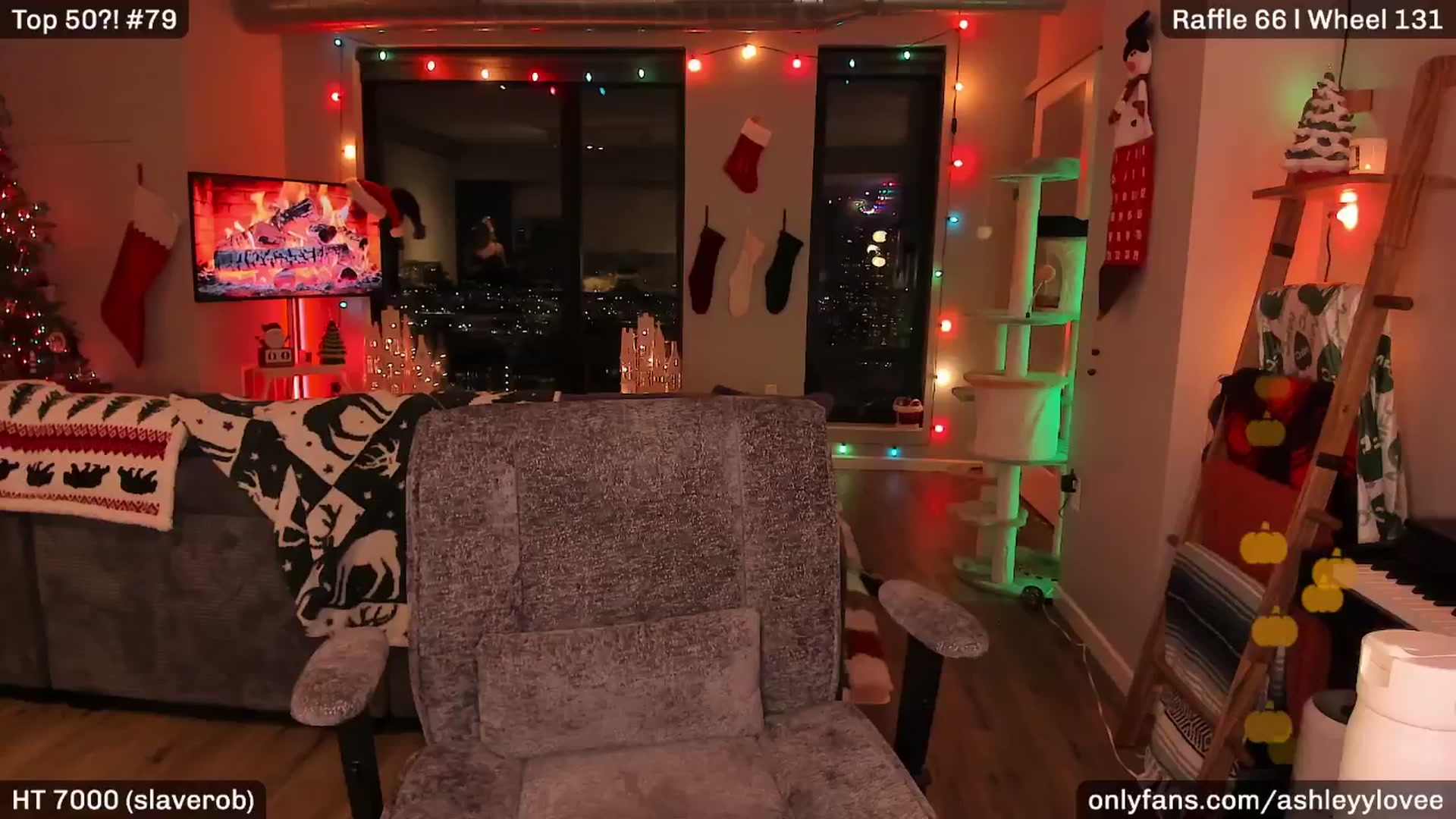 Gallery image thumbnail from AshleyyLovee's myfreecams stream on, 01/03/2026, 02:31 image 1 of 20