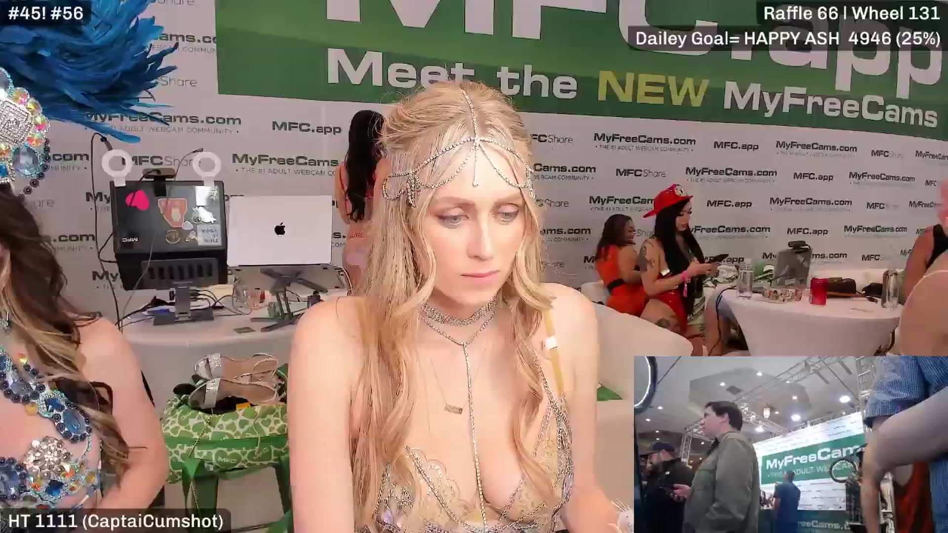 Gallery image thumbnail from AshleyyLovee's myfreecams stream on, 01/24/2026, 03:07 image 4 of 20