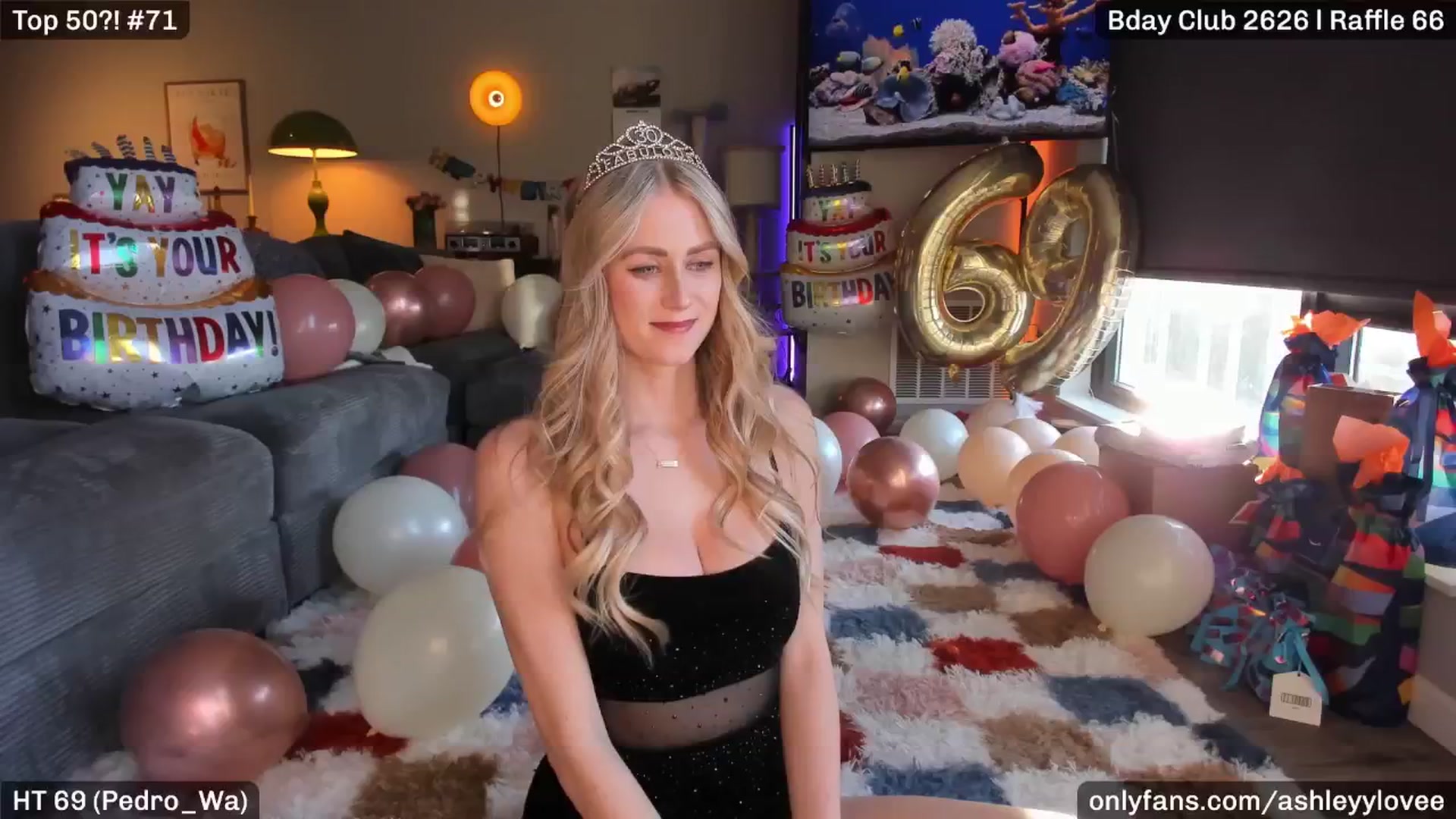 Gallery image thumbnail from AshleyyLovee's myfreecams stream on, 02/01/2026, 24:03 image 1 of 20