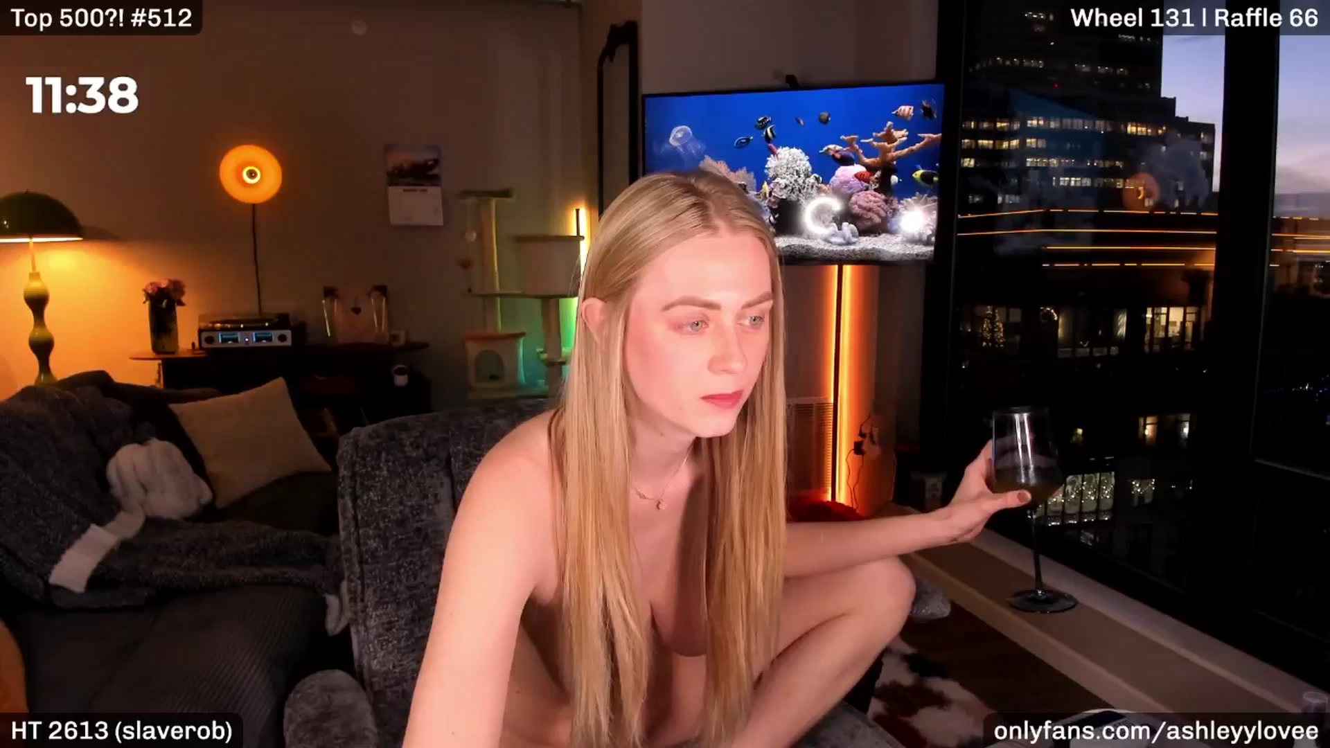 Gallery image thumbnail from AshleyyLovee's myfreecams stream on, 02/04/2026, 24:06 image 18 of 20