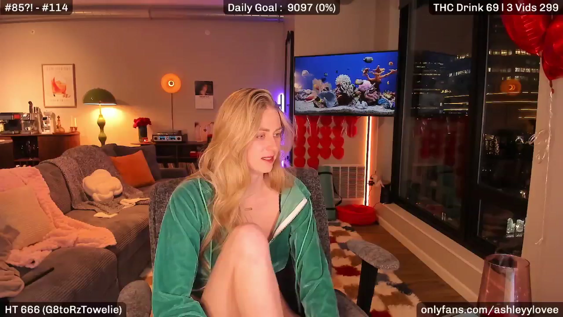 Gallery image thumbnail from AshleyyLovee's myfreecams stream on, 02/21/2026, 03:39 image 2 of 20