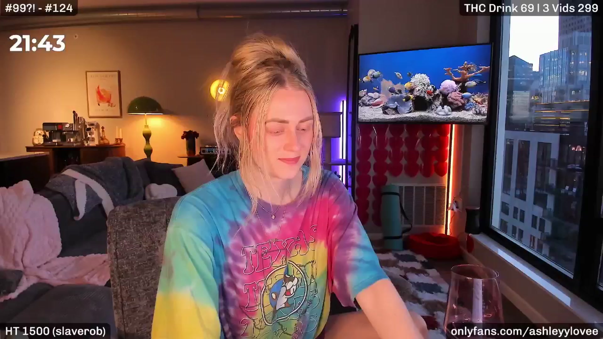 Gallery image thumbnail from AshleyyLovee's myfreecams stream on, 02/27/2026, 24:34 image 5 of 20