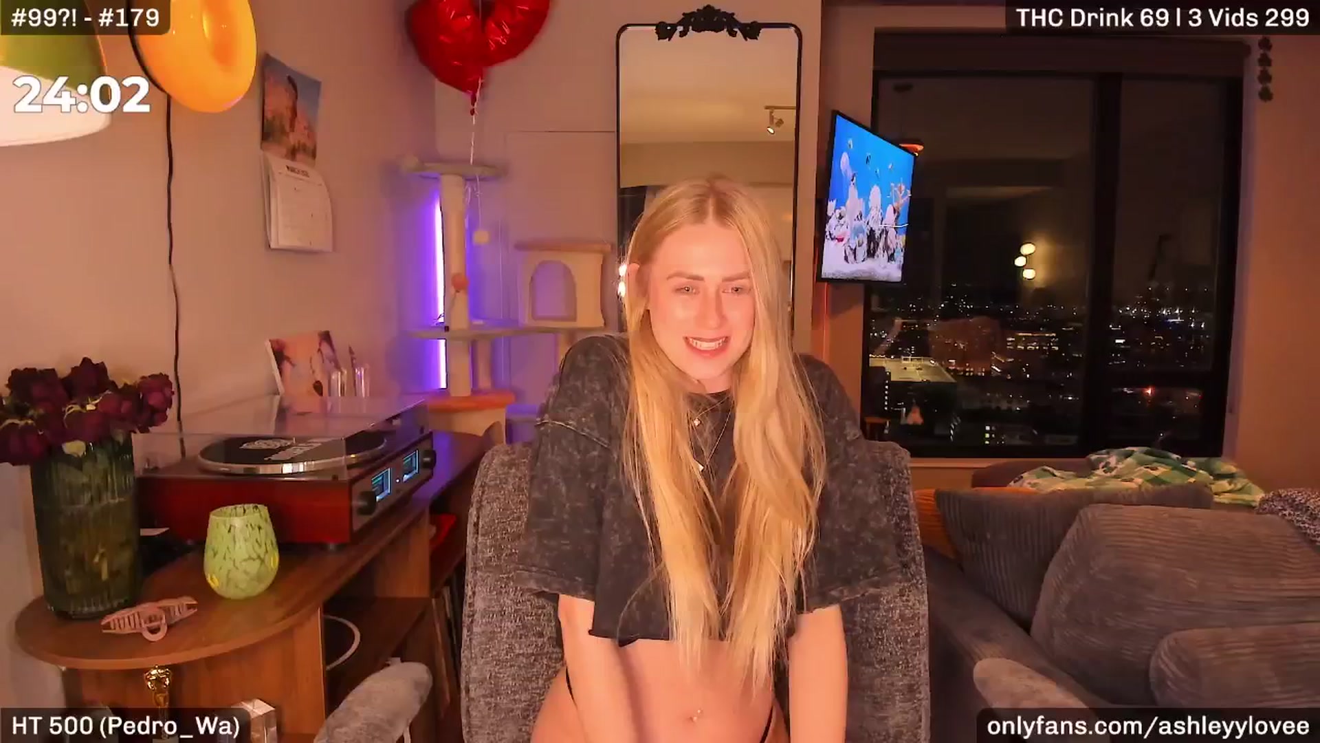 Gallery image thumbnail from AshleyyLovee's myfreecams stream on, 03/03/2026, 02:03 image 5 of 20