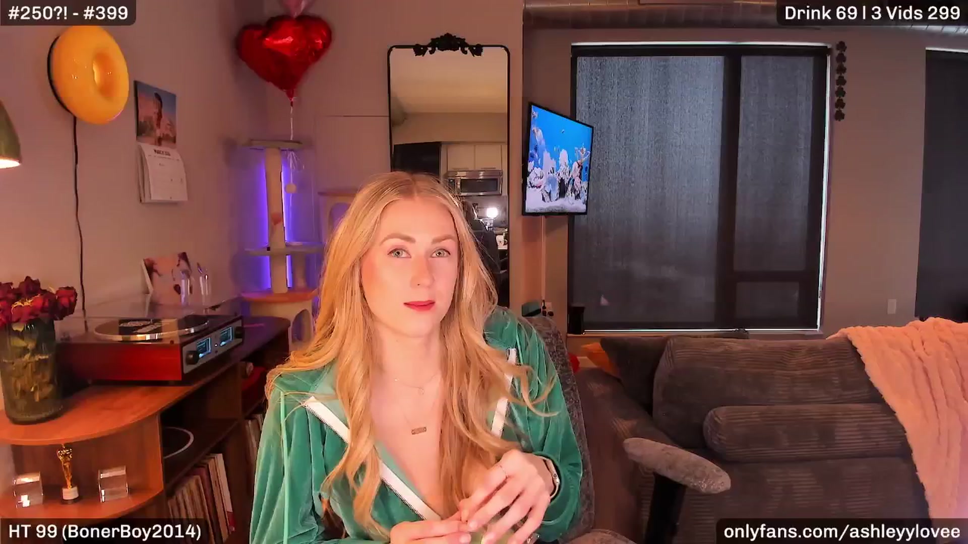 Gallery image thumbnail from AshleyyLovee's myfreecams stream on, 03/06/2026, 22:15 image 12 of 20